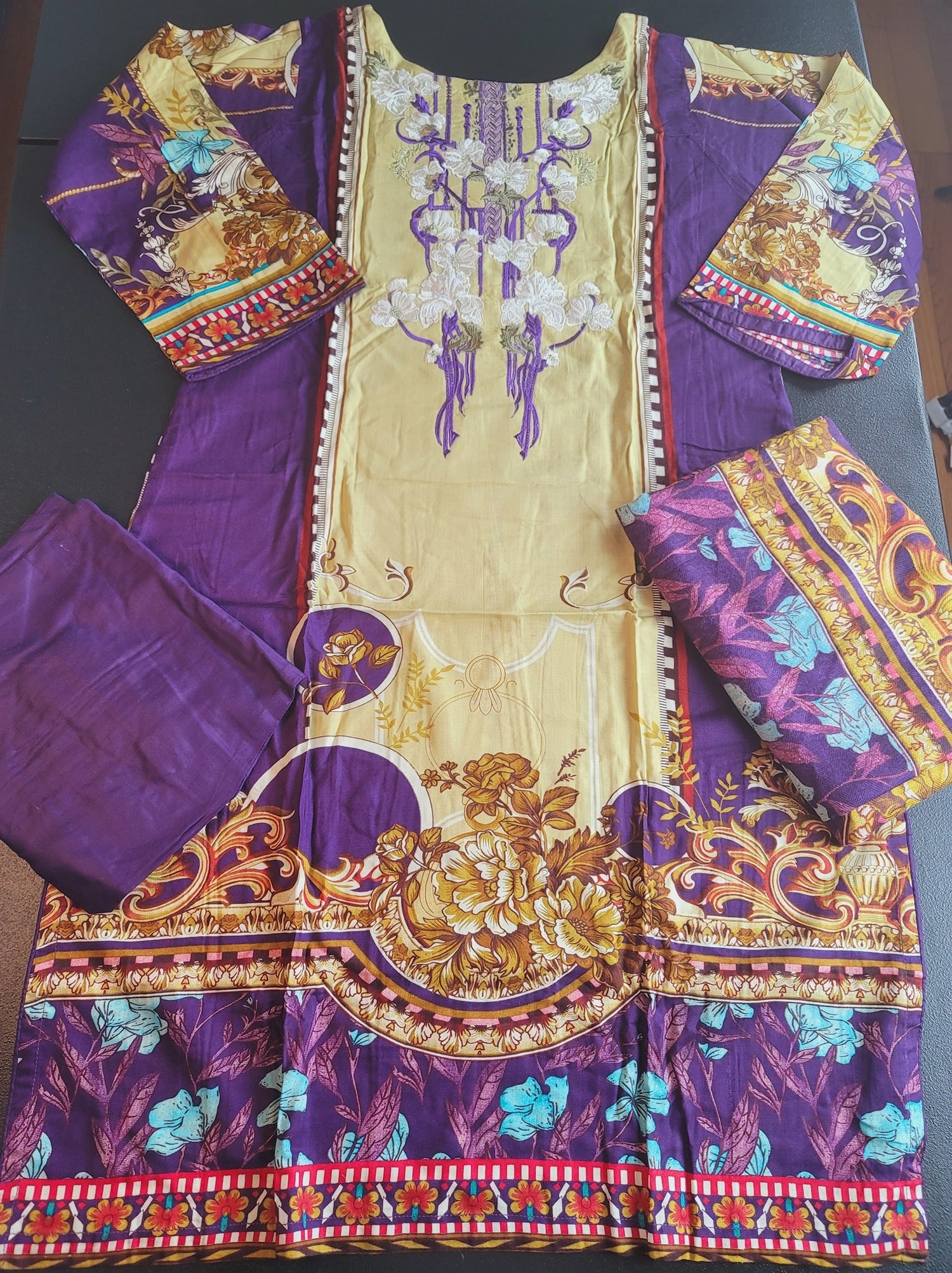 Pakistani linen Embroidered Salwar kameez Ready To Ship