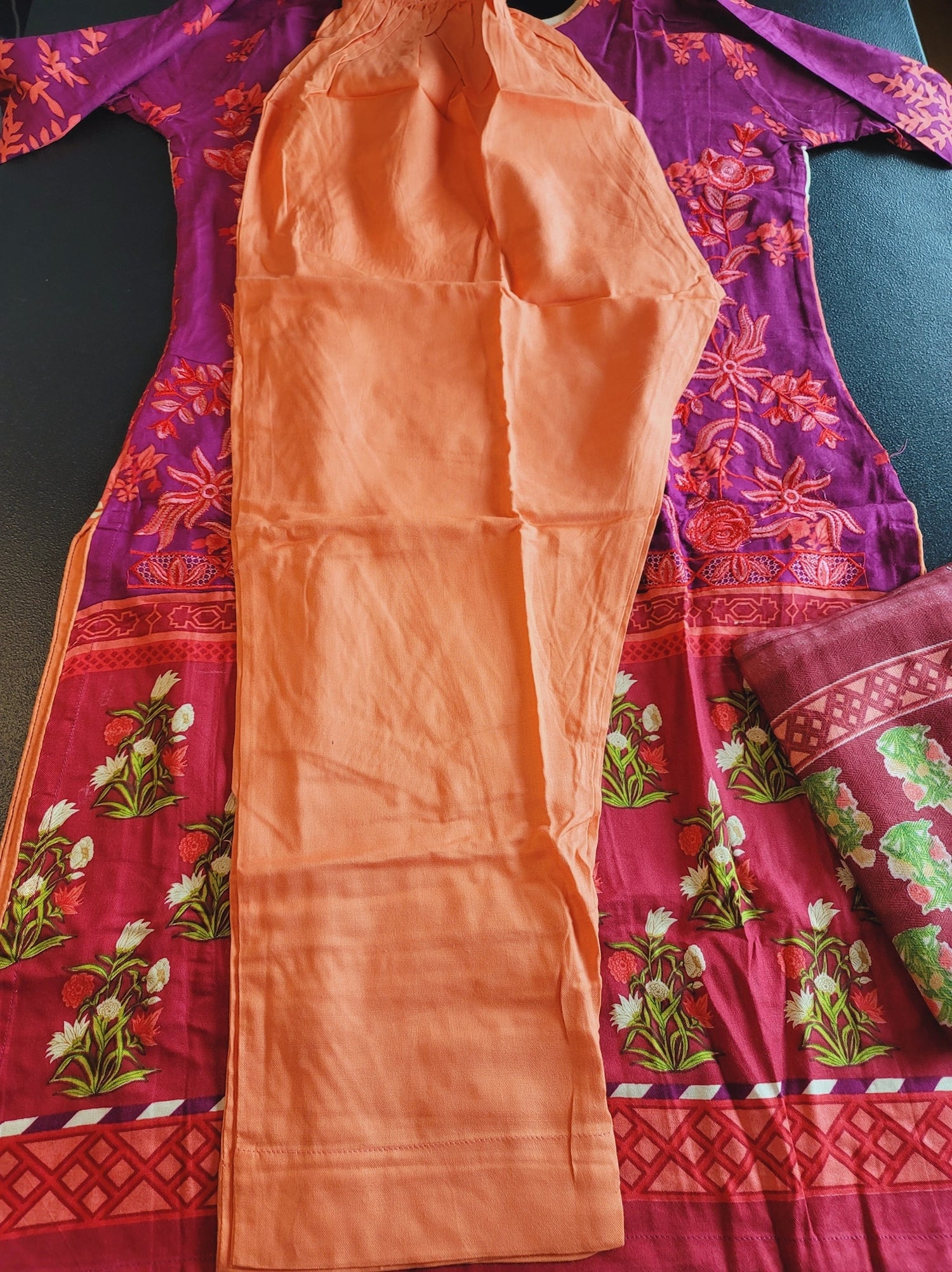 Pakistani linen Embroidered Salwar kameez Ready To Ship