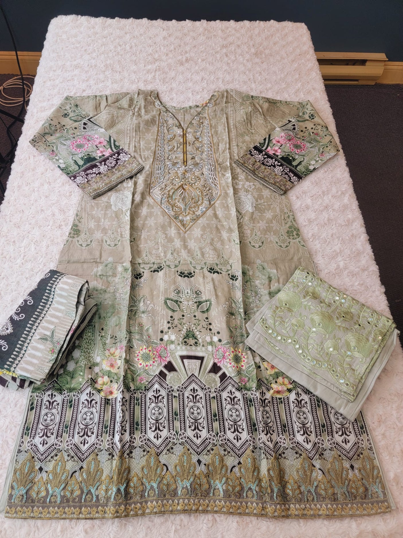 Pakistani Stitched lawn Embroidered Salwar kameez ready to ship