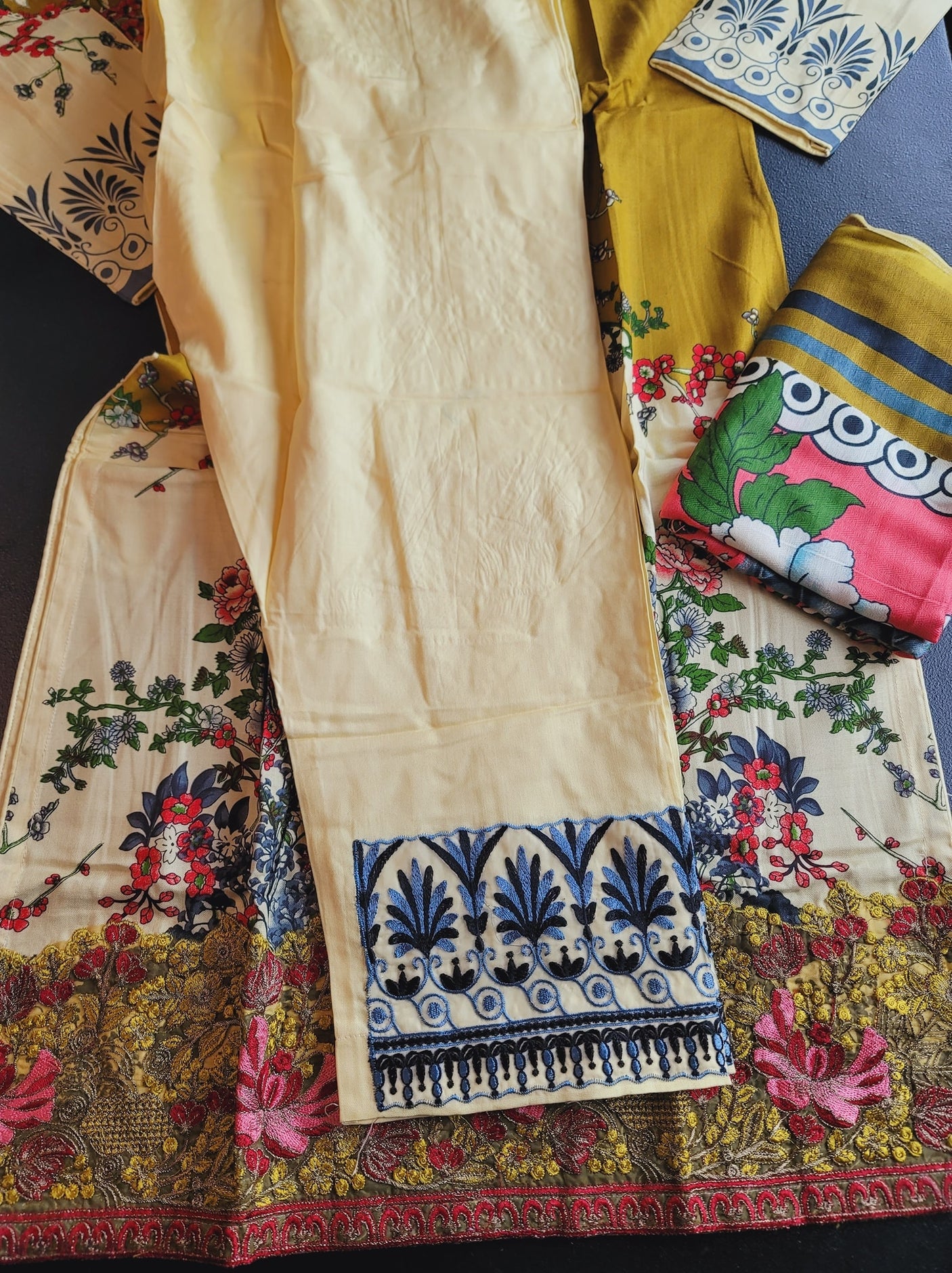 Pakistani linen Embroidered Salwar kameez Ready To Ship