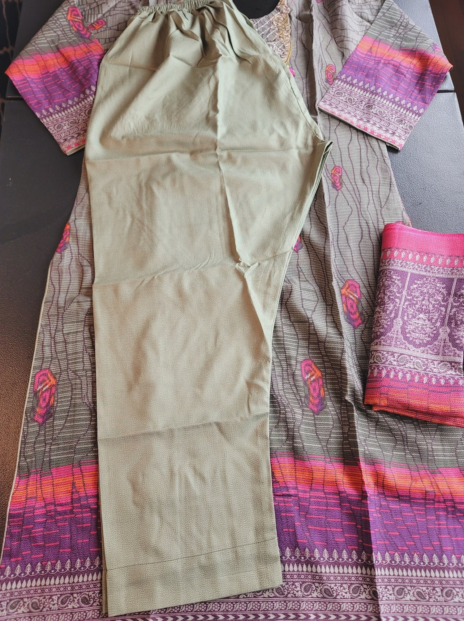 Pakistani linen Embroidered Salwar kameez Ready To Ship