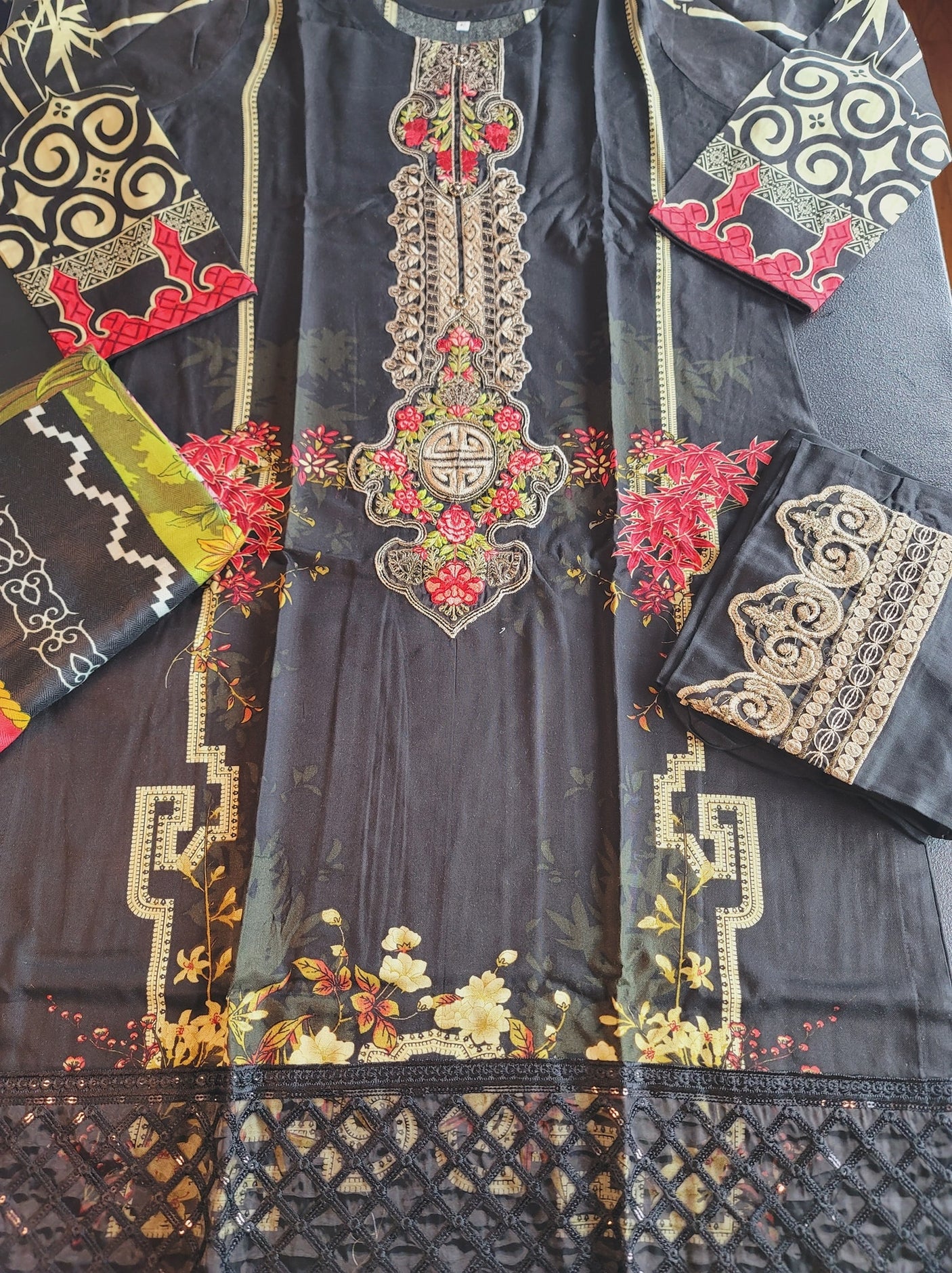 Pakistani Linen Embroidered Salwar kameez Ready To Ship