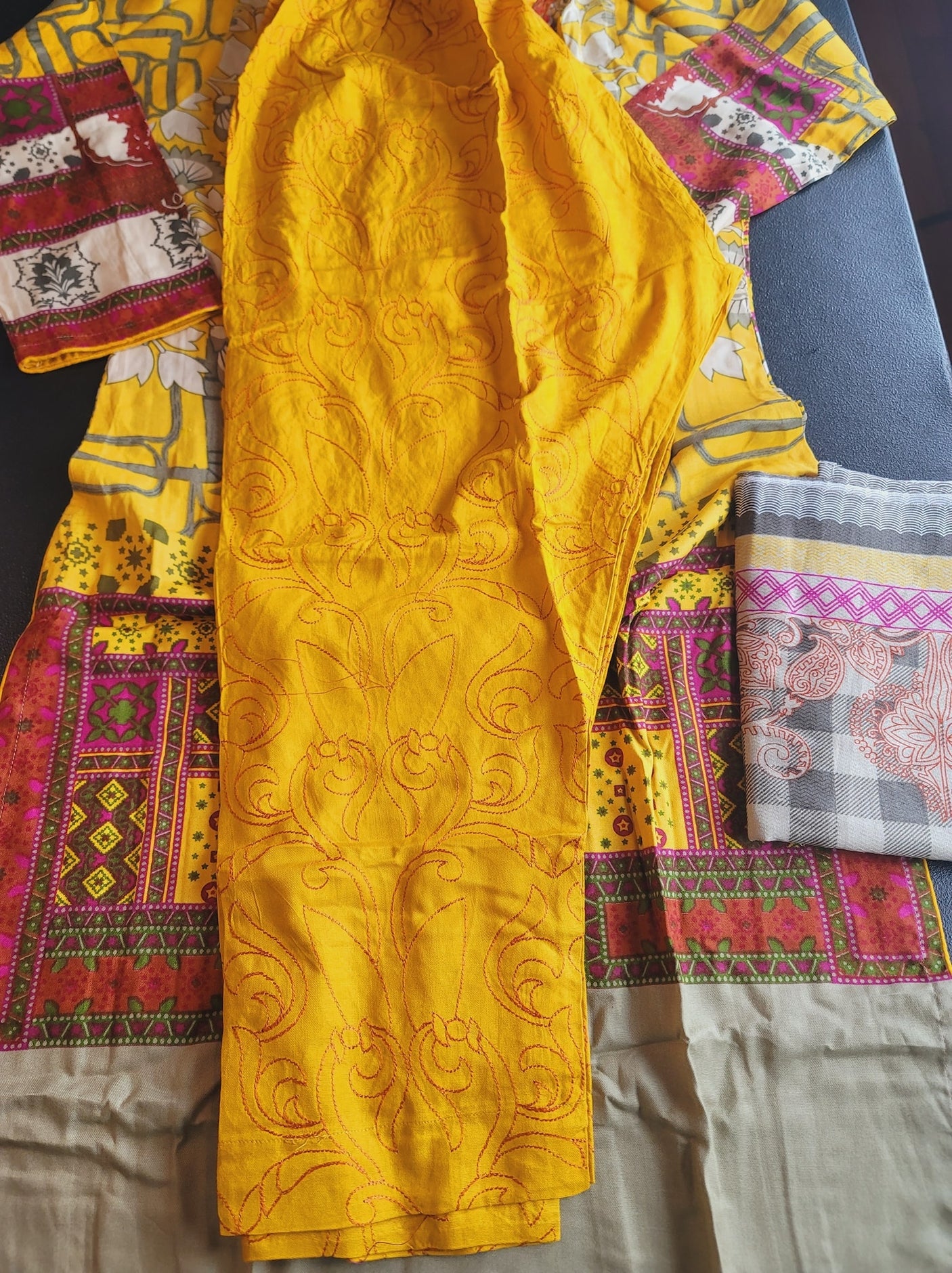 Pakistani Linen Embroidered Salwar kameez Ready To Ship