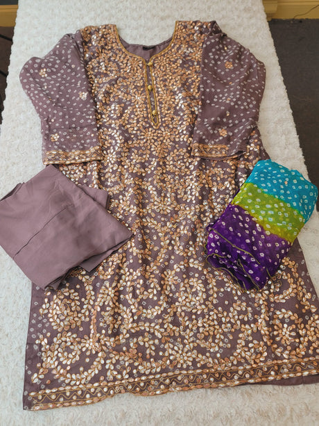 Pakistani boutique collection