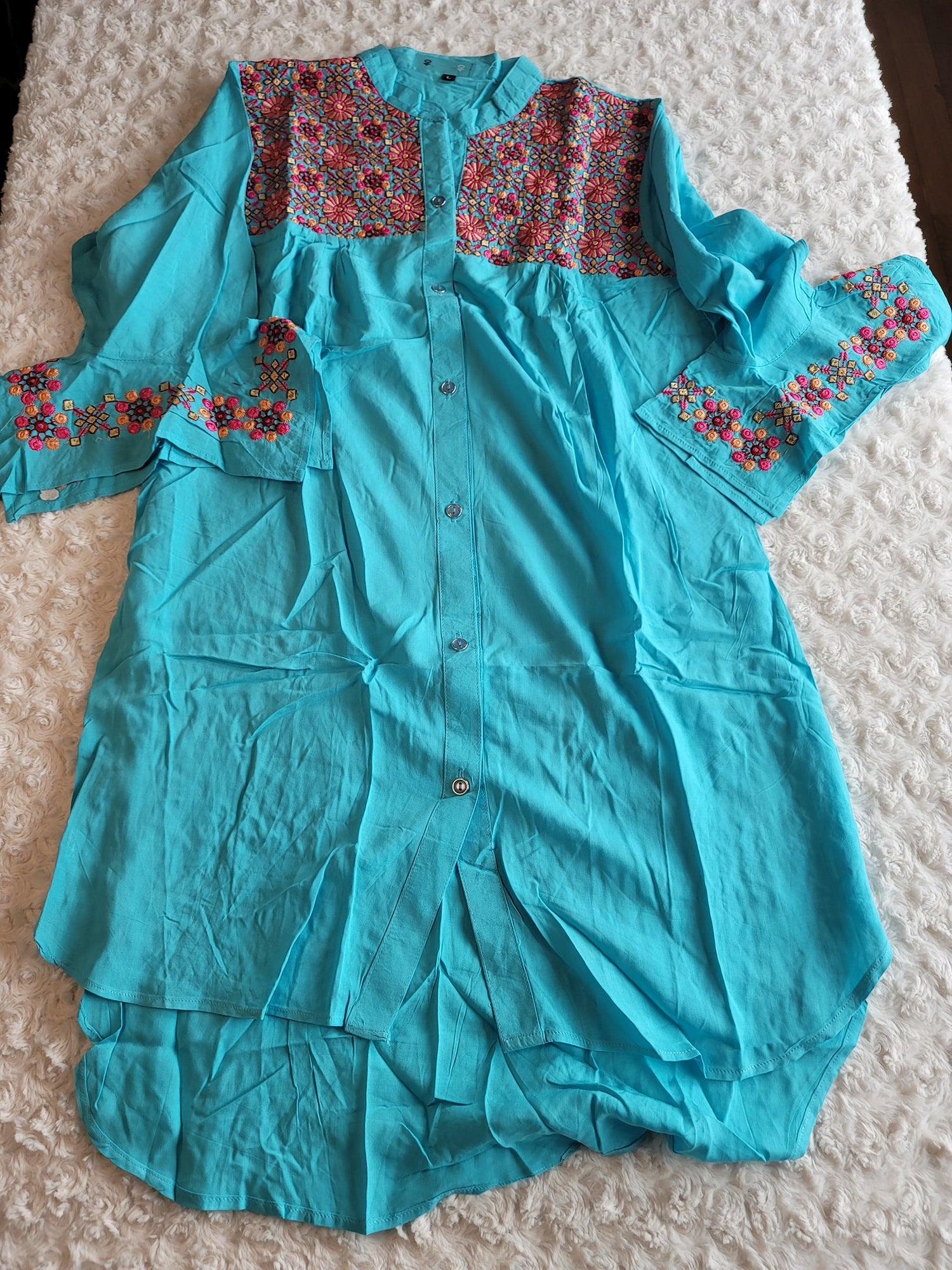 Embroidery kurti