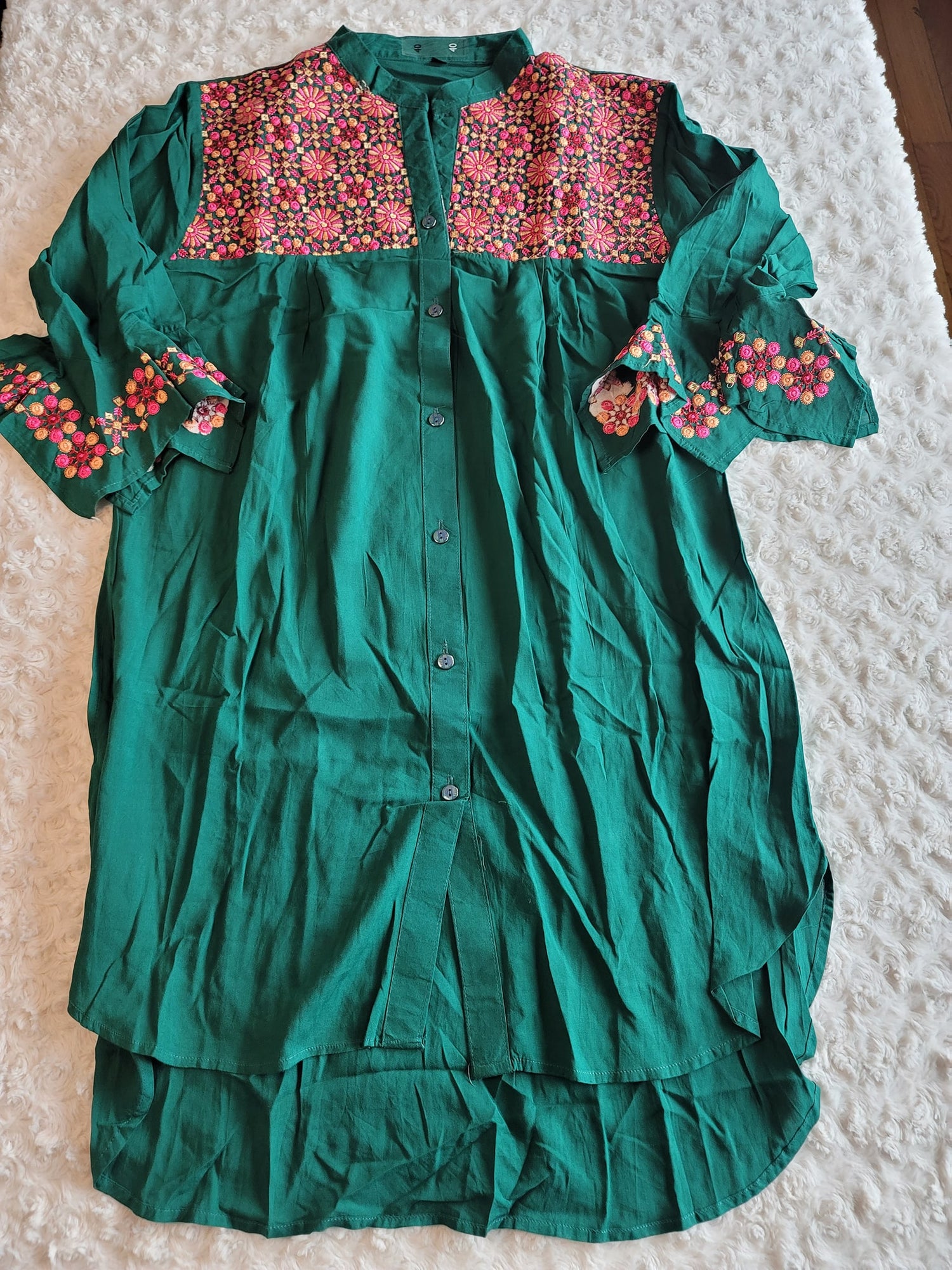 Embroidery kurti