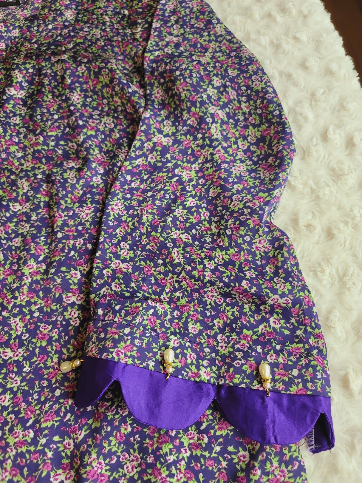 Falgun and valentine special. Super soft pakistani silk kurti