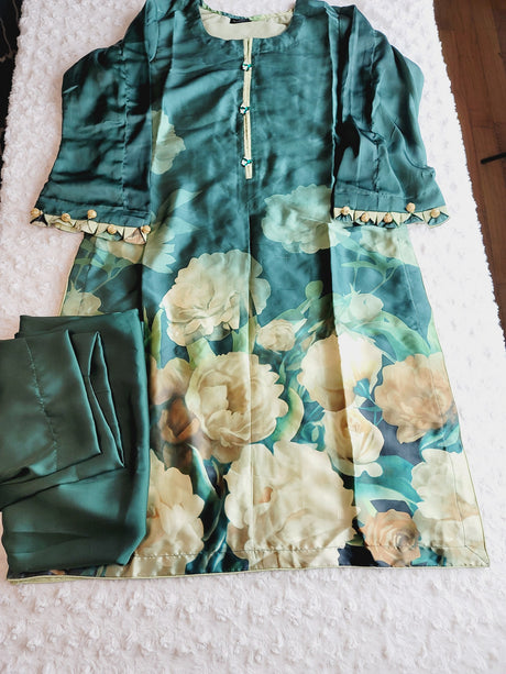 Falgun and valentine special. Super soft pakistani silk kurti