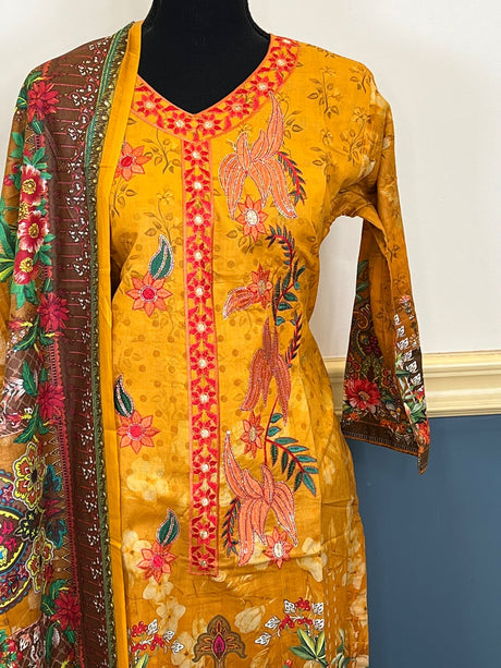 Pakistani Stitched Embroidered lawn Salwar kameez ready to ship