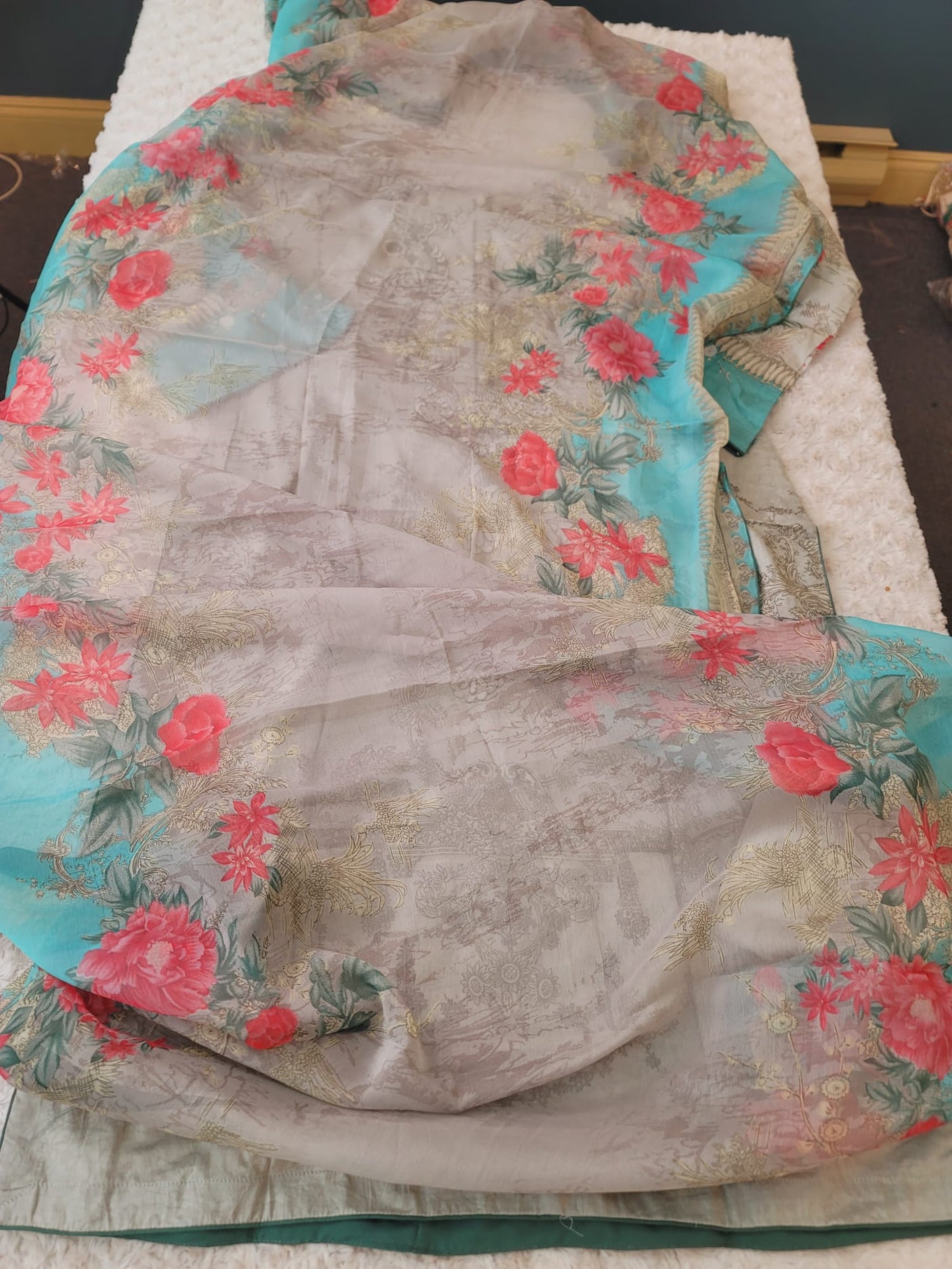 Pakistani Stitched lawn Embroidered Salwar kameez ready to ship