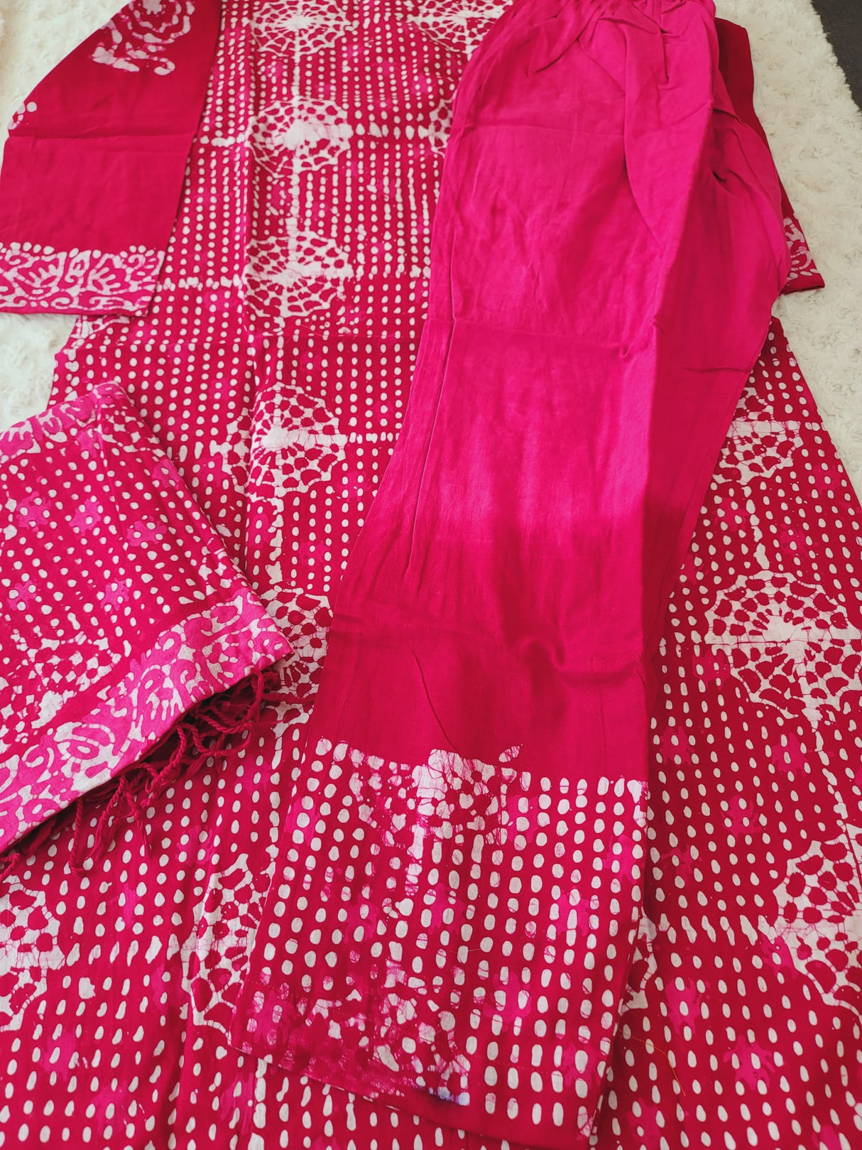 Bangladeshi batik salwer kamiz