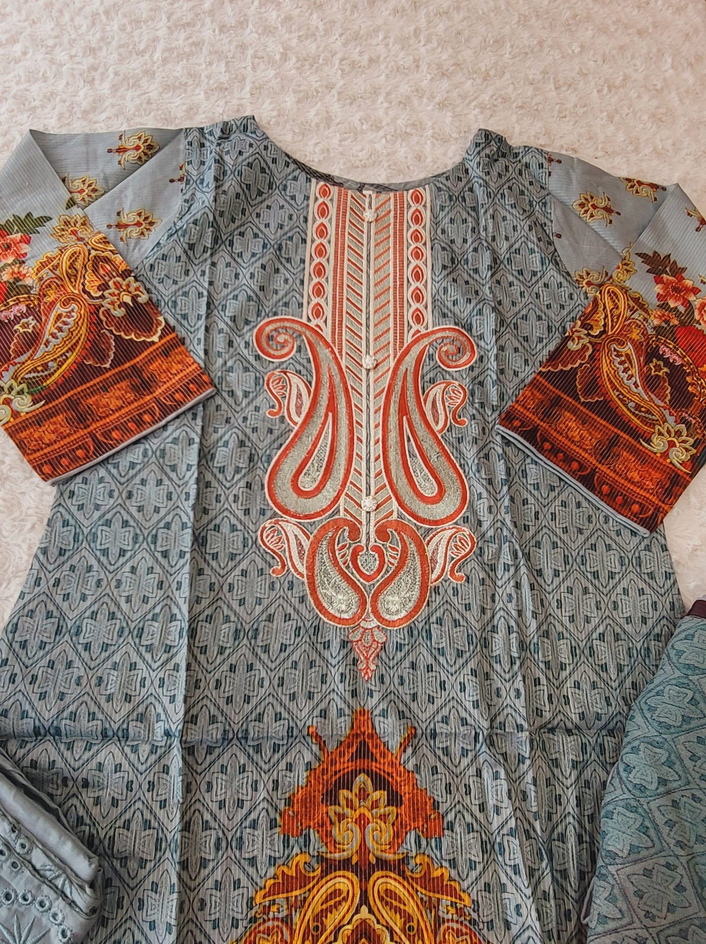 Pakistani stitched  lawn Embroidered Salwar kameez ready to ship