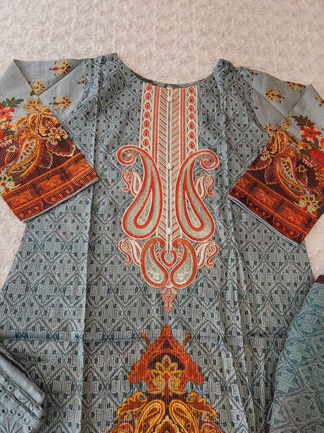 Pakistani stitched  lawn Embroidered Salwar kameez ready to ship