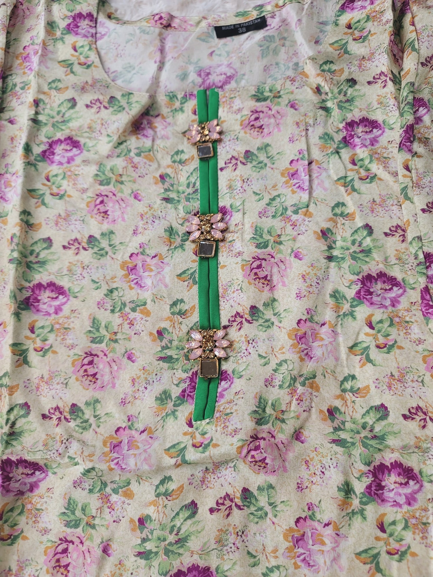 Pakistani Raw Silk Kamiz With Pure Chiffon Duppata Collection 2021 -100% Original Guaranteed