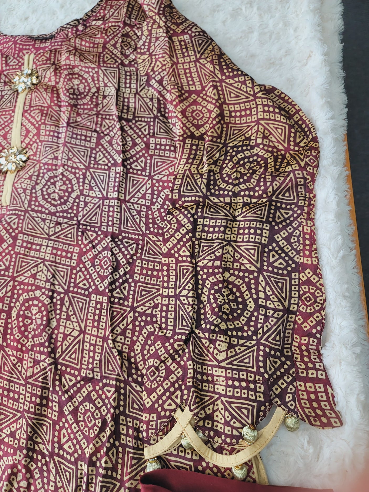 Pakistani Raw Silk Kamiz With Pure Chiffon Duppata Collection 2021 -100% Original Guaranteed