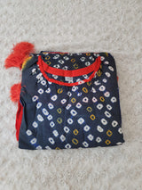 Bangladeshi batik salwer kamiz