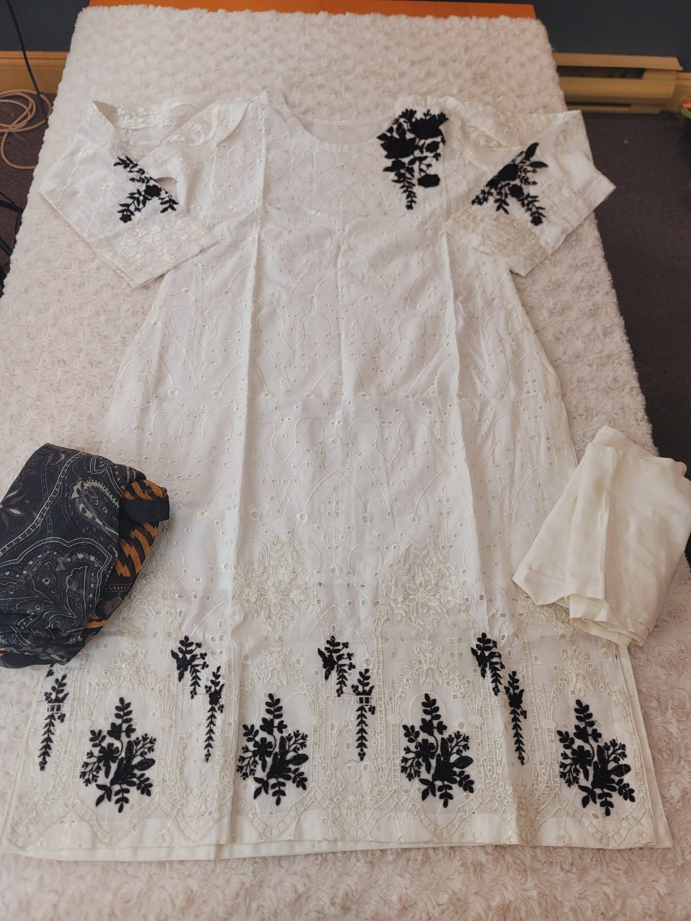 Pakistani Stitched lawn Embroidered Salwar kameez ready to ship