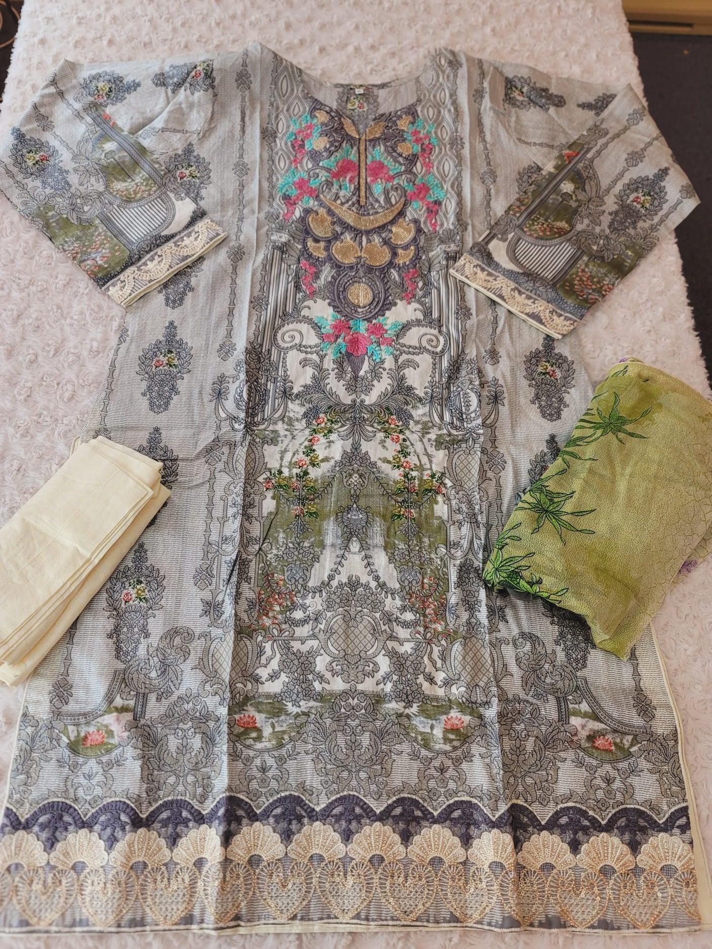 Pakistani Stitched lawn Embroidered Salwar kameez ready to ship