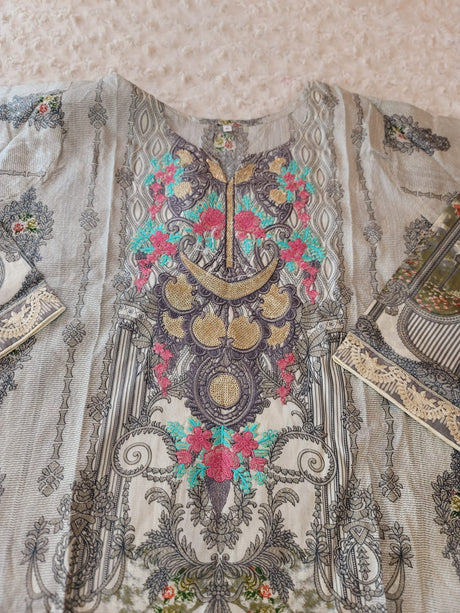 Pakistani Stitched lawn Embroidered Salwar kameez ready to ship