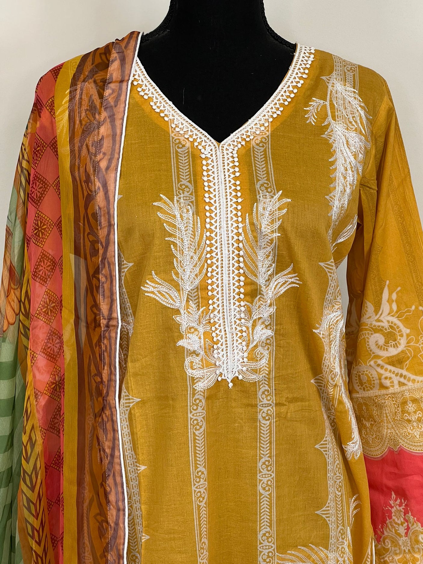 Pakistani Stitched Luxury Embroidered lawn Salwar kameez ready to ship