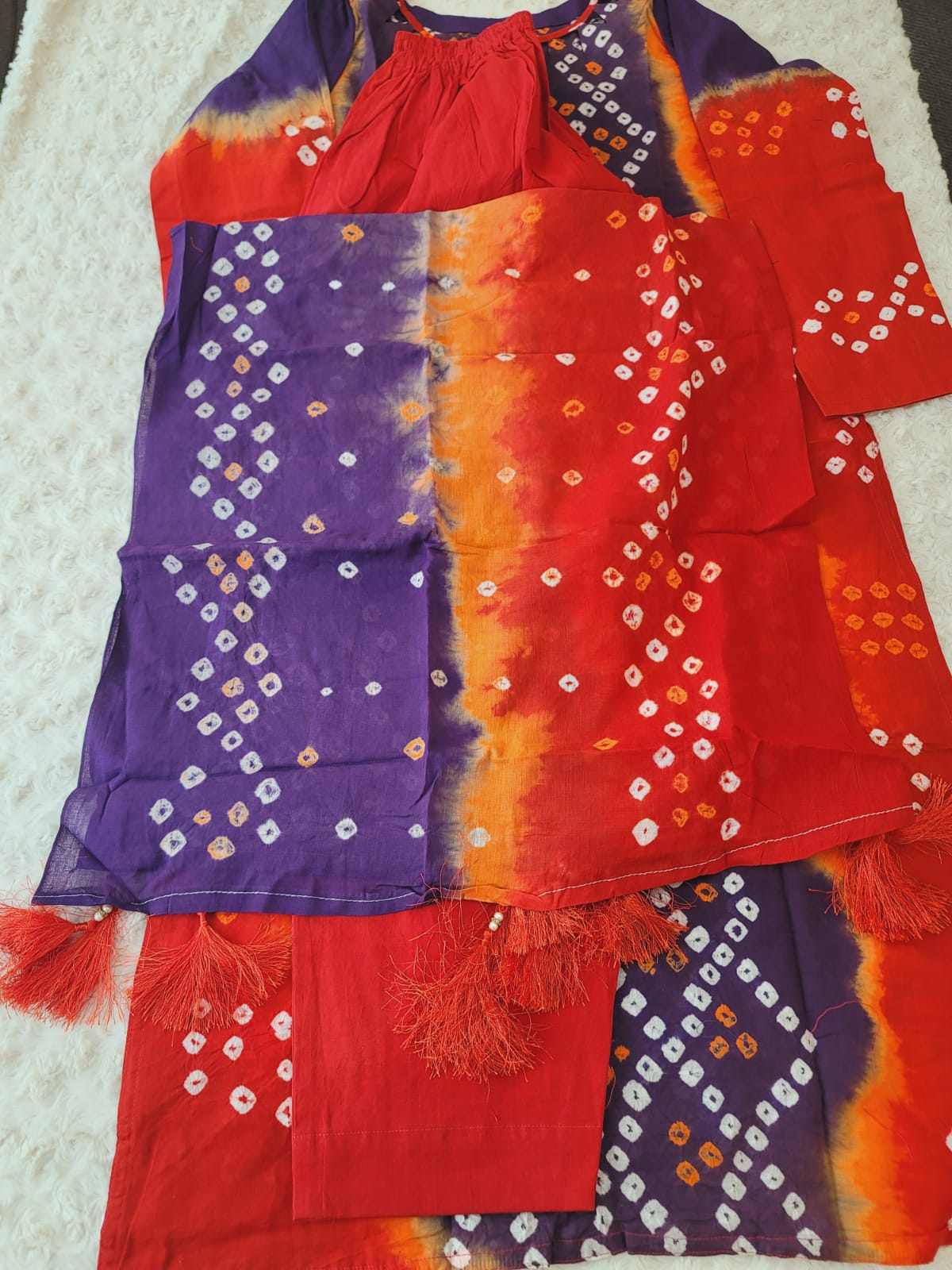 Bangladeshi batik salwer kamiz