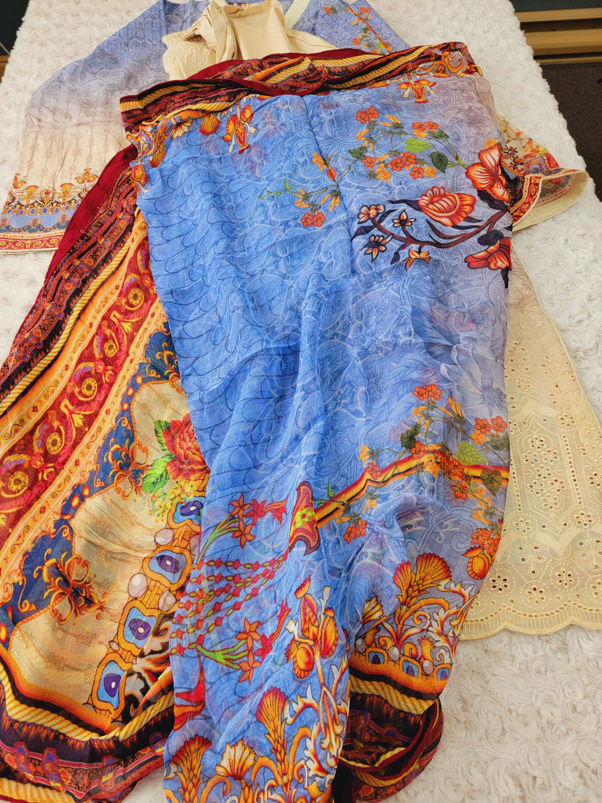 Luxury lawn with pure chiffon dupatta- Ready To Ship