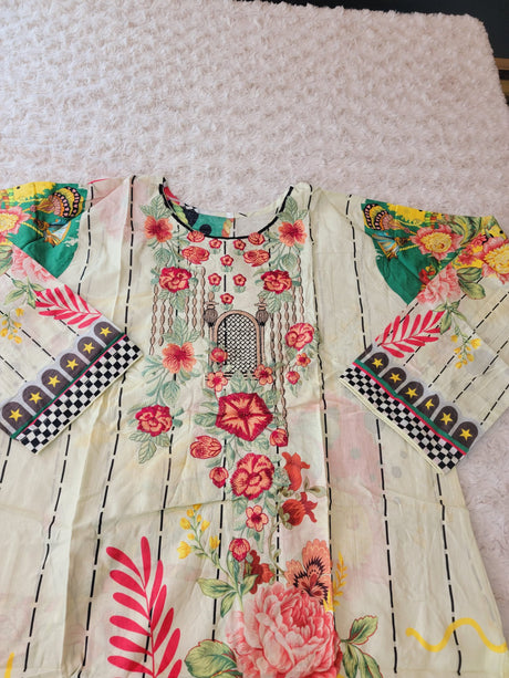 Pakistani Stitched lawn Embroidered Salwar kameez ready to ship