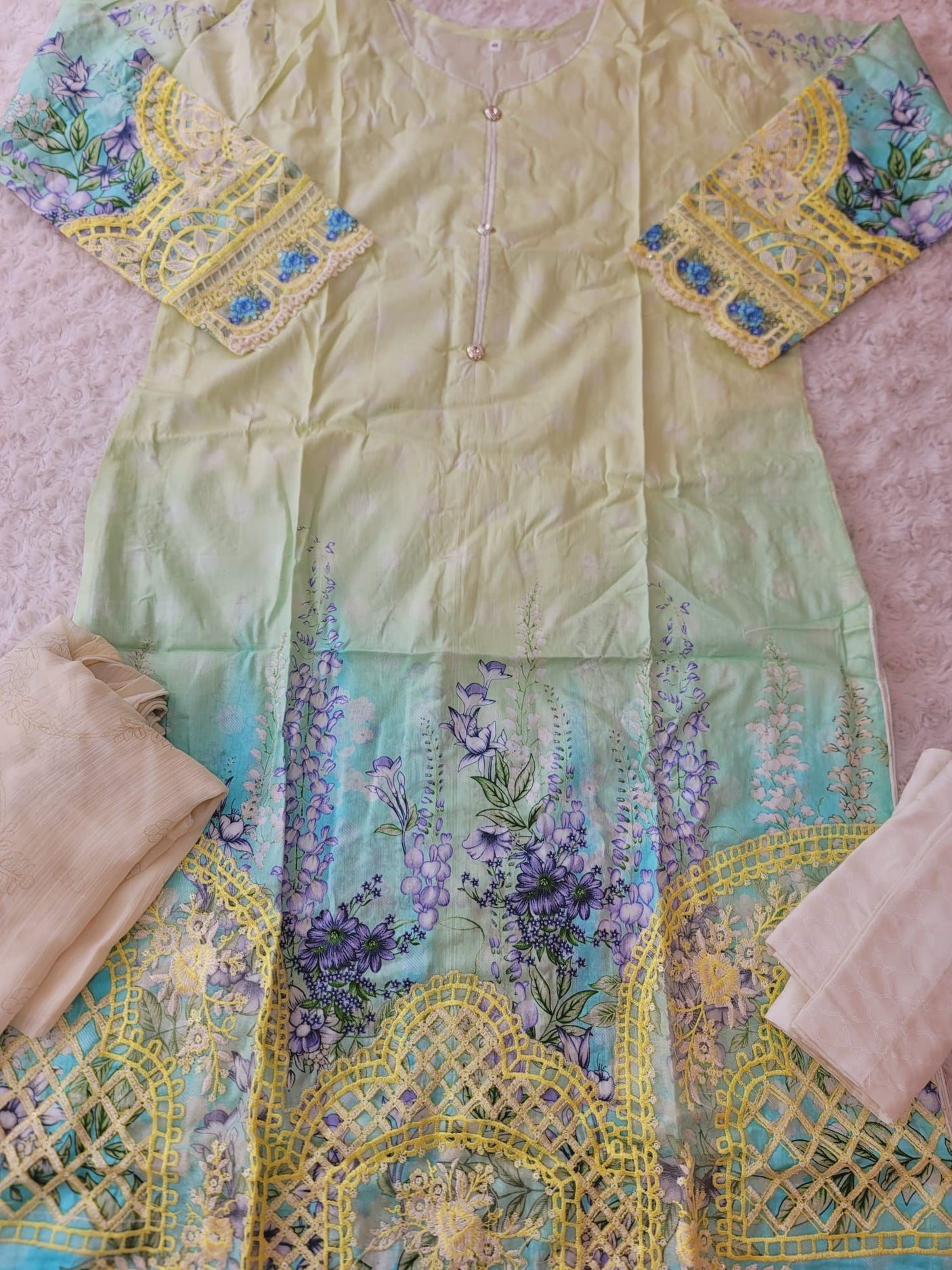 Pakistani Stitched lawn Embroidered Salwar kameez ready to ship