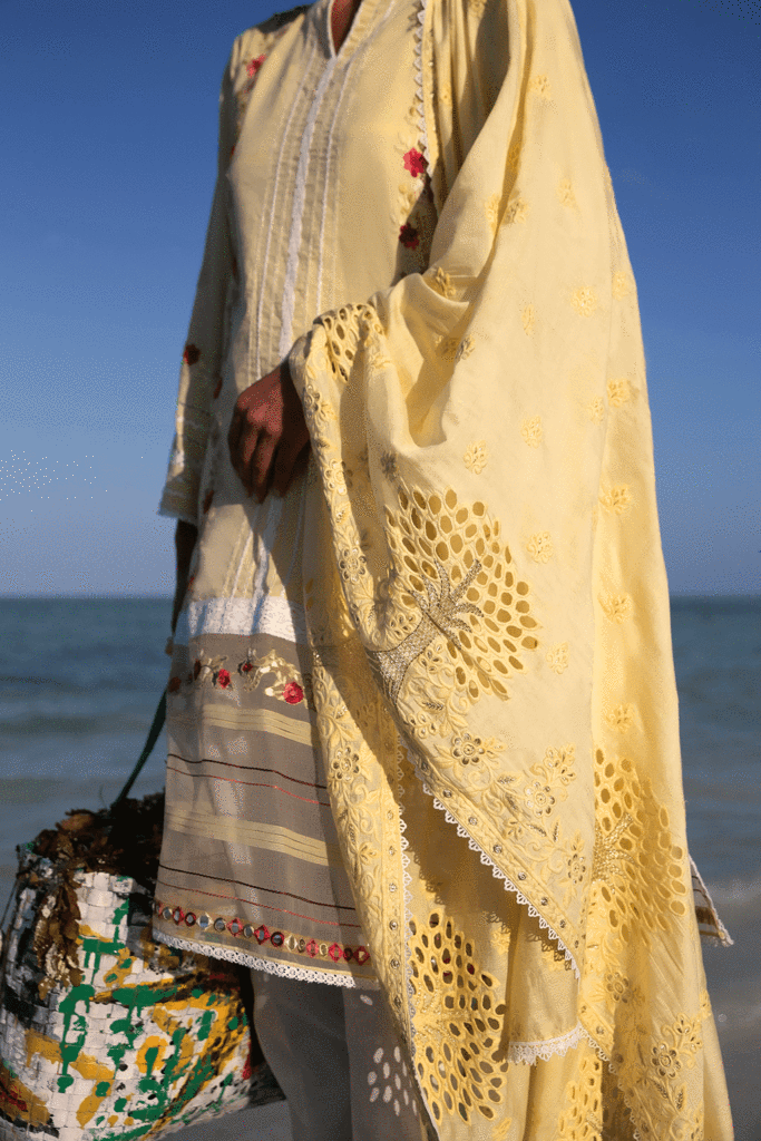 Qalamkar Luxury Lawn 100% Original