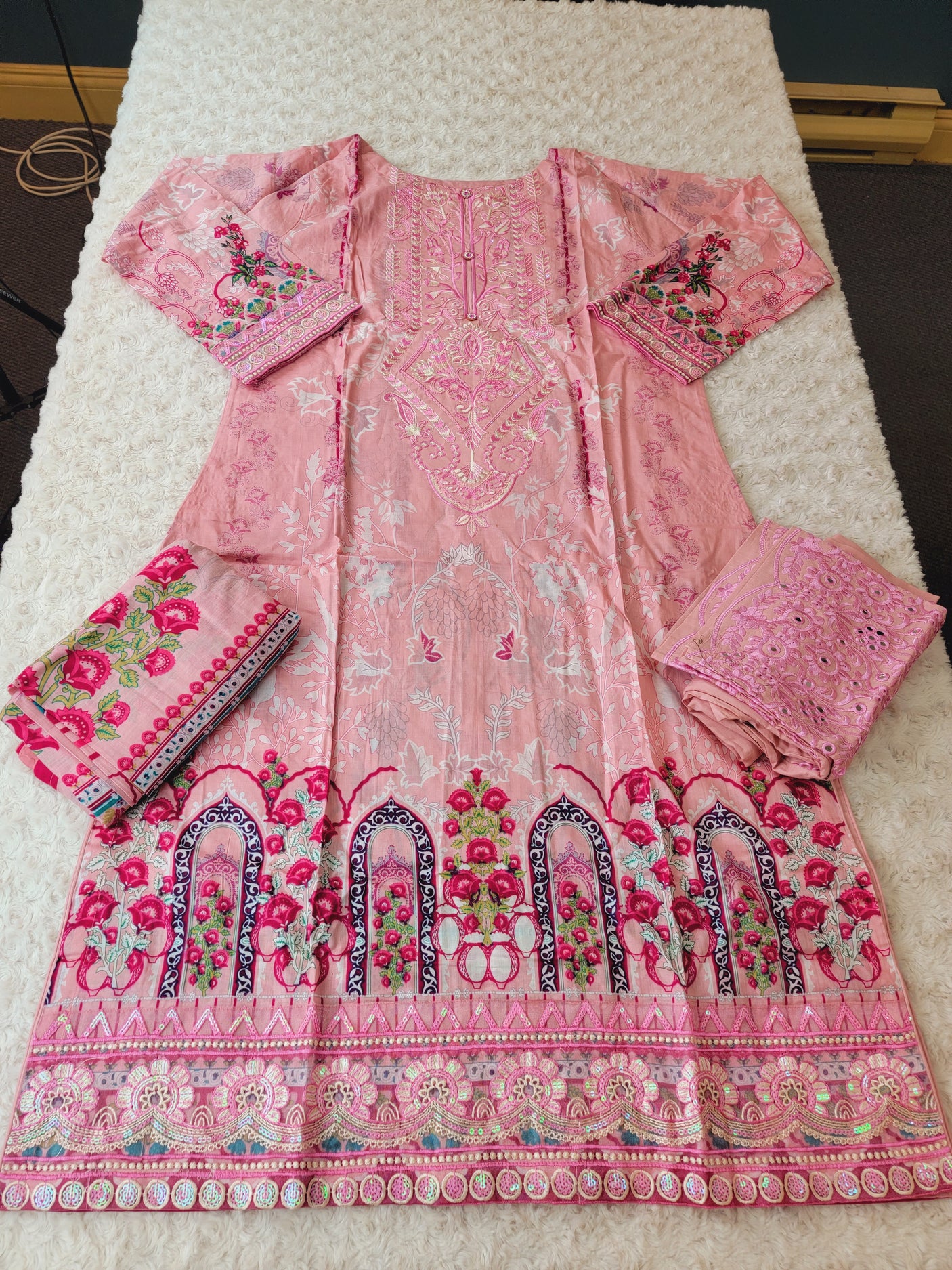 Pakistani Stitched lawn Embroidered Salwar kameez ready to ship