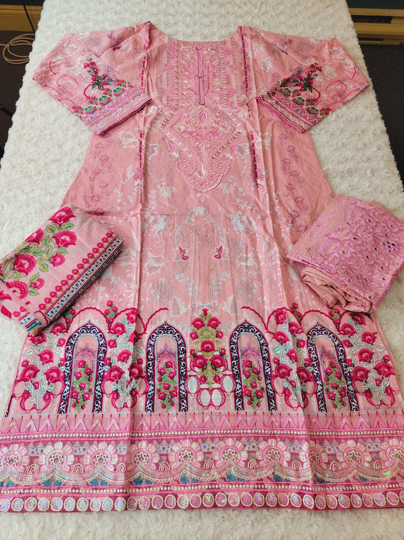Pakistani Stitched lawn Embroidered Salwar kameez ready to ship