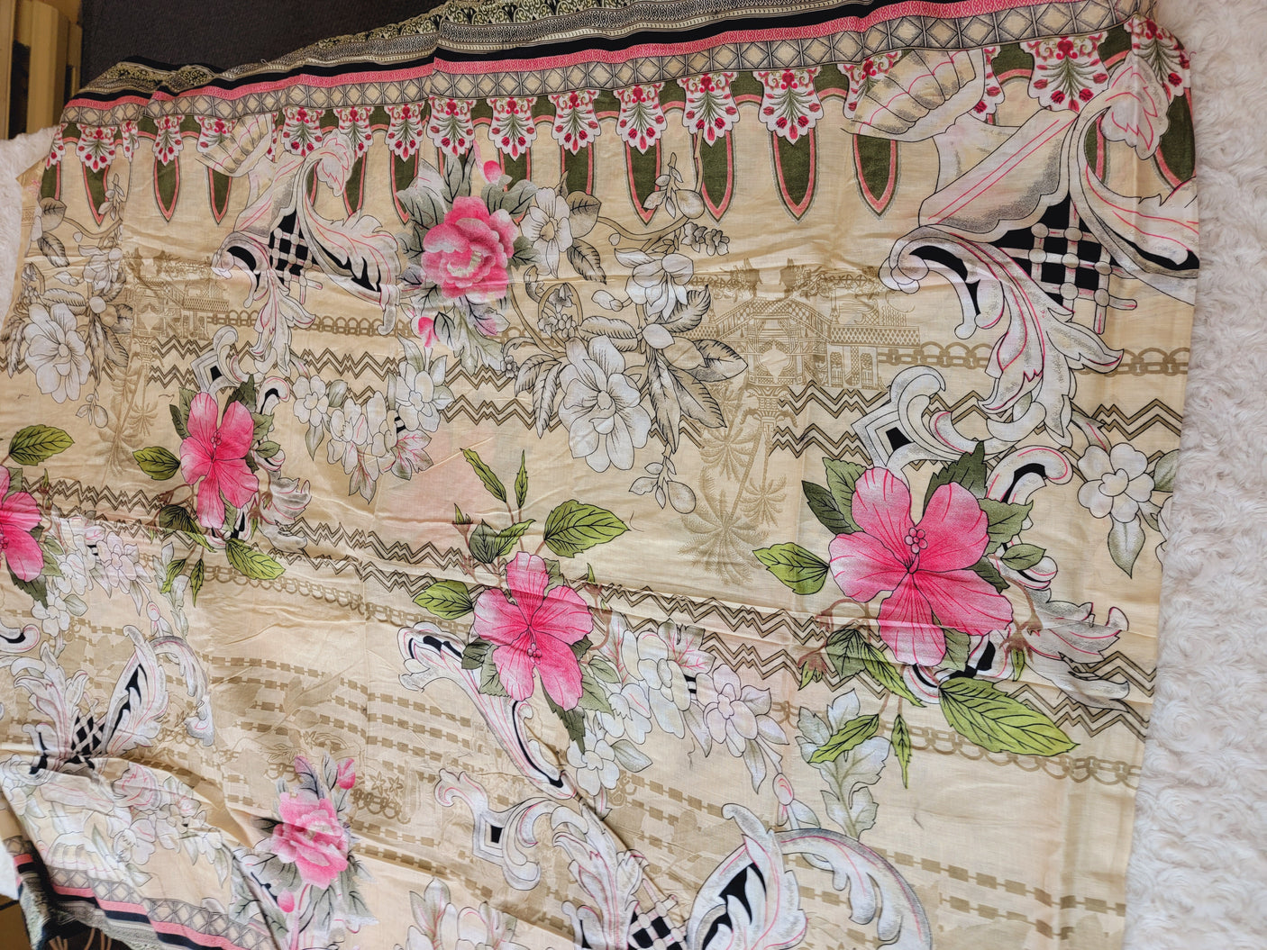 Pakistani Stitched lawn Embroidered Salwar kameez ready to ship