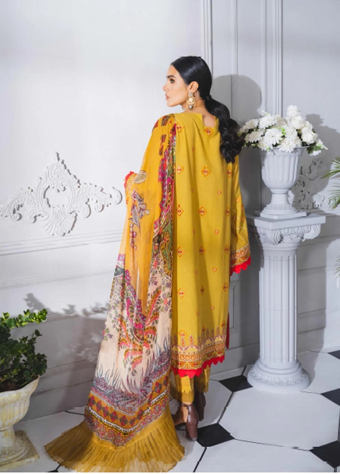 Maryum N Maria Embroidered Lawn Collection 2021 -100% Original Guaranteed