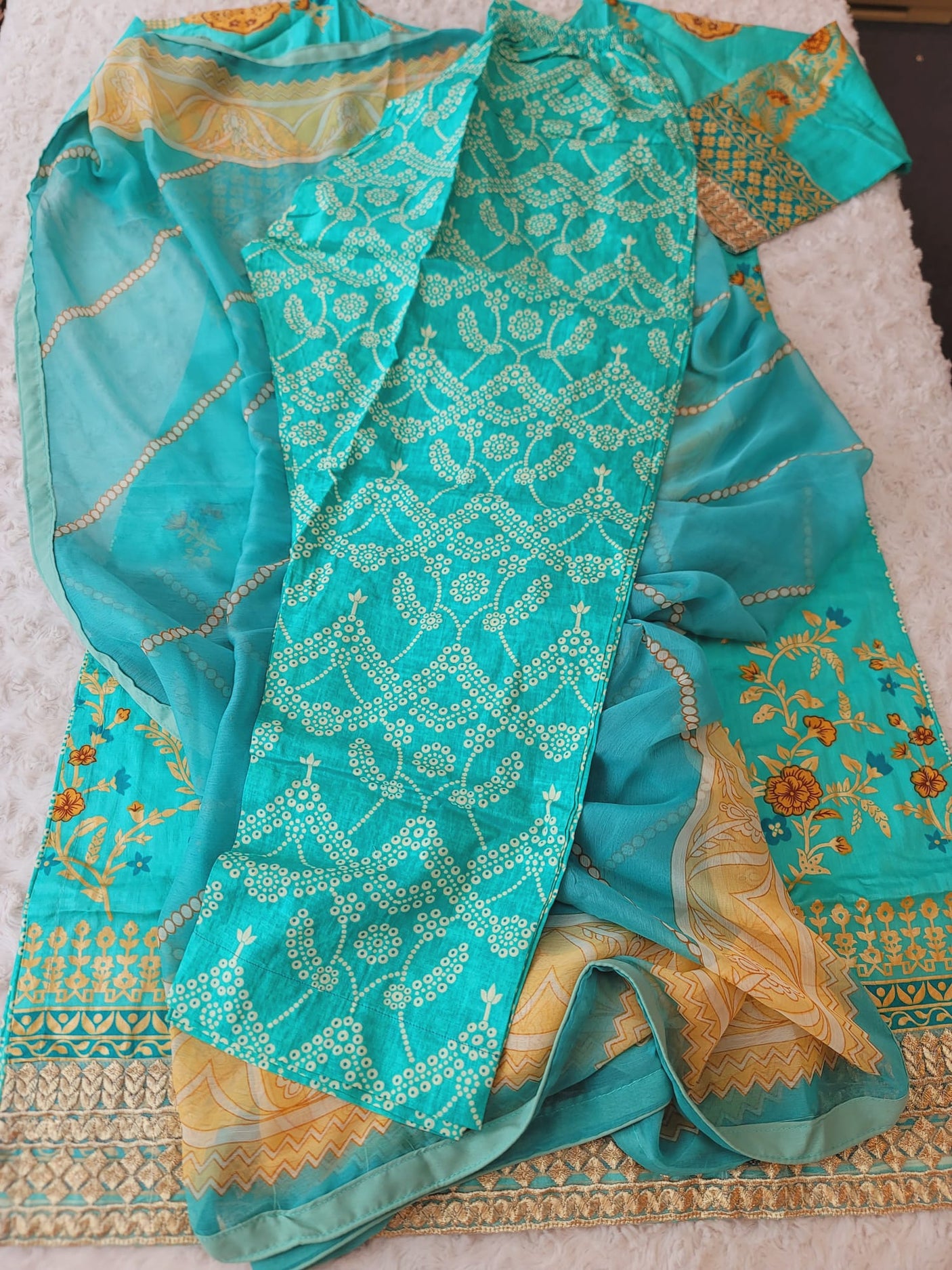 Pakistani Stitched lawn Embroidered Salwar kameez ready to ship