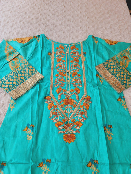 Pakistani Stitched lawn Embroidered Salwar kameez ready to ship