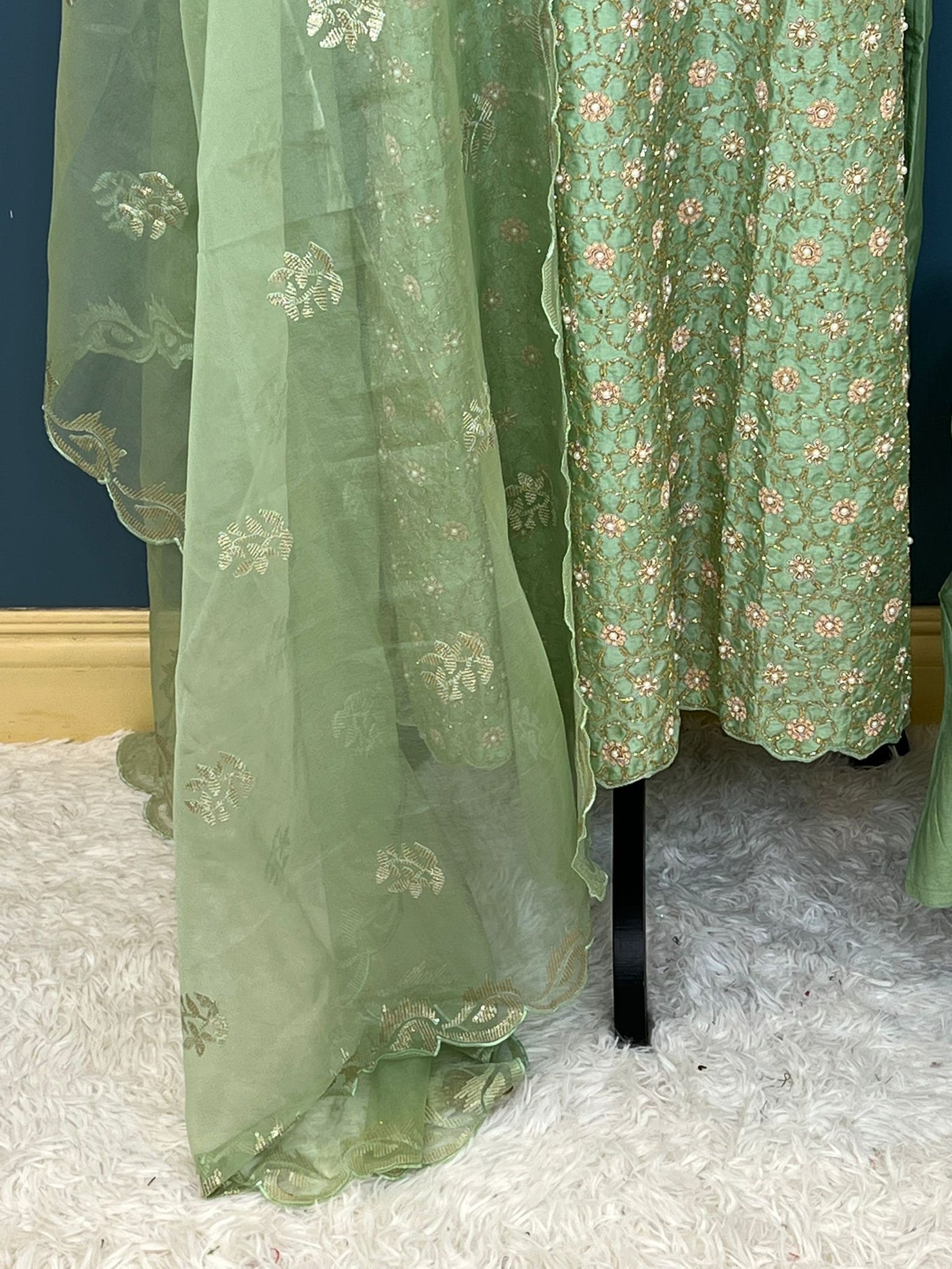 Pure zardousi Delhi Boutique