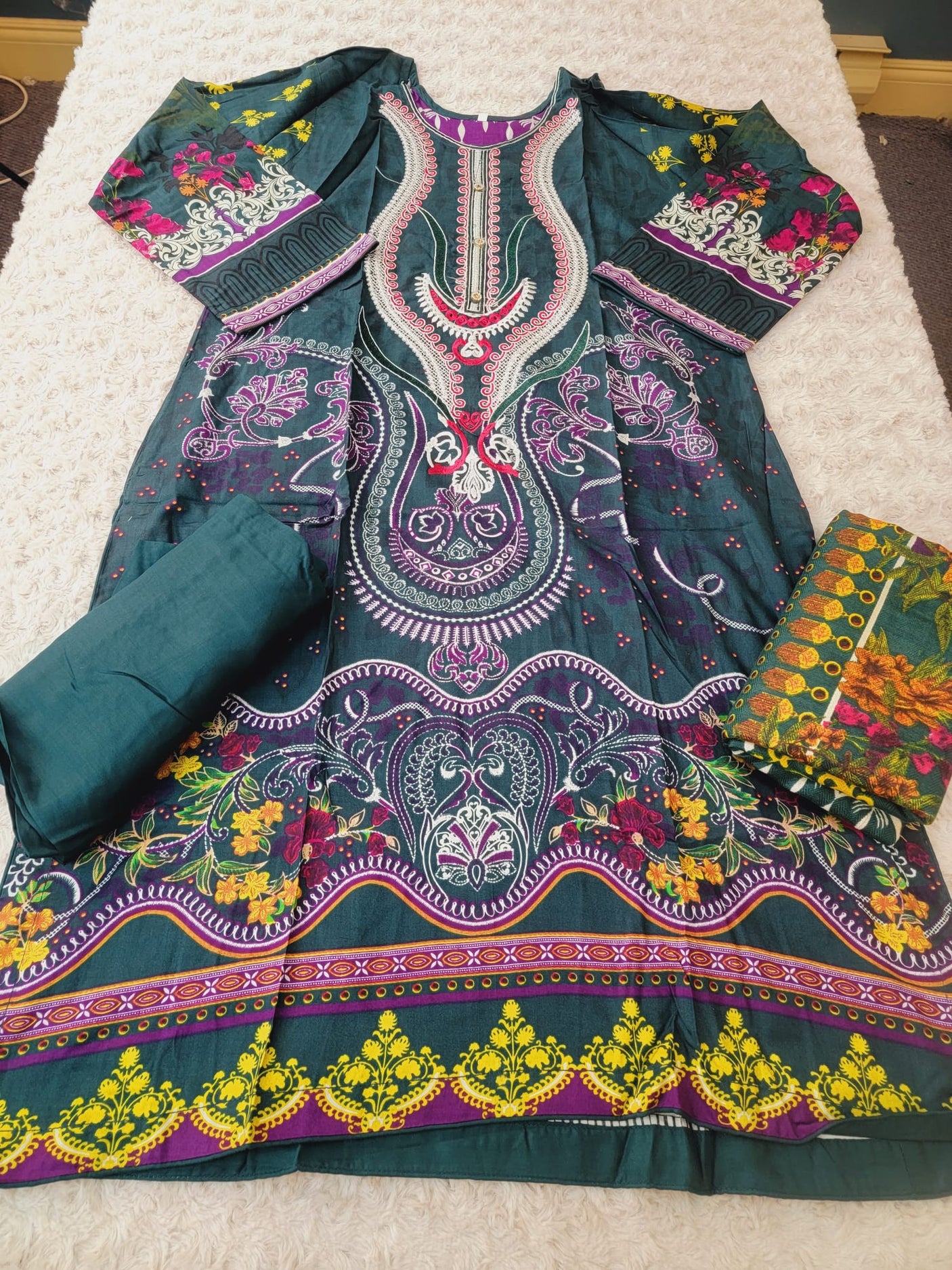 Pakistani linen Embroidered Salwar kameez Ready To Ship