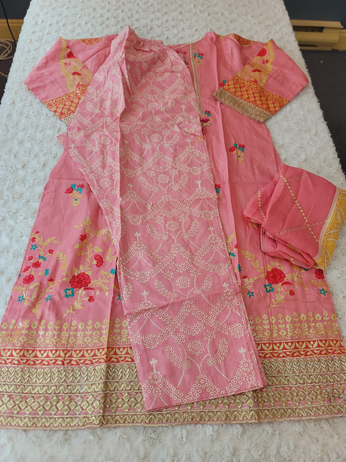 Pakistani Stitched lawn Embroidered Salwar kameez ready to ship