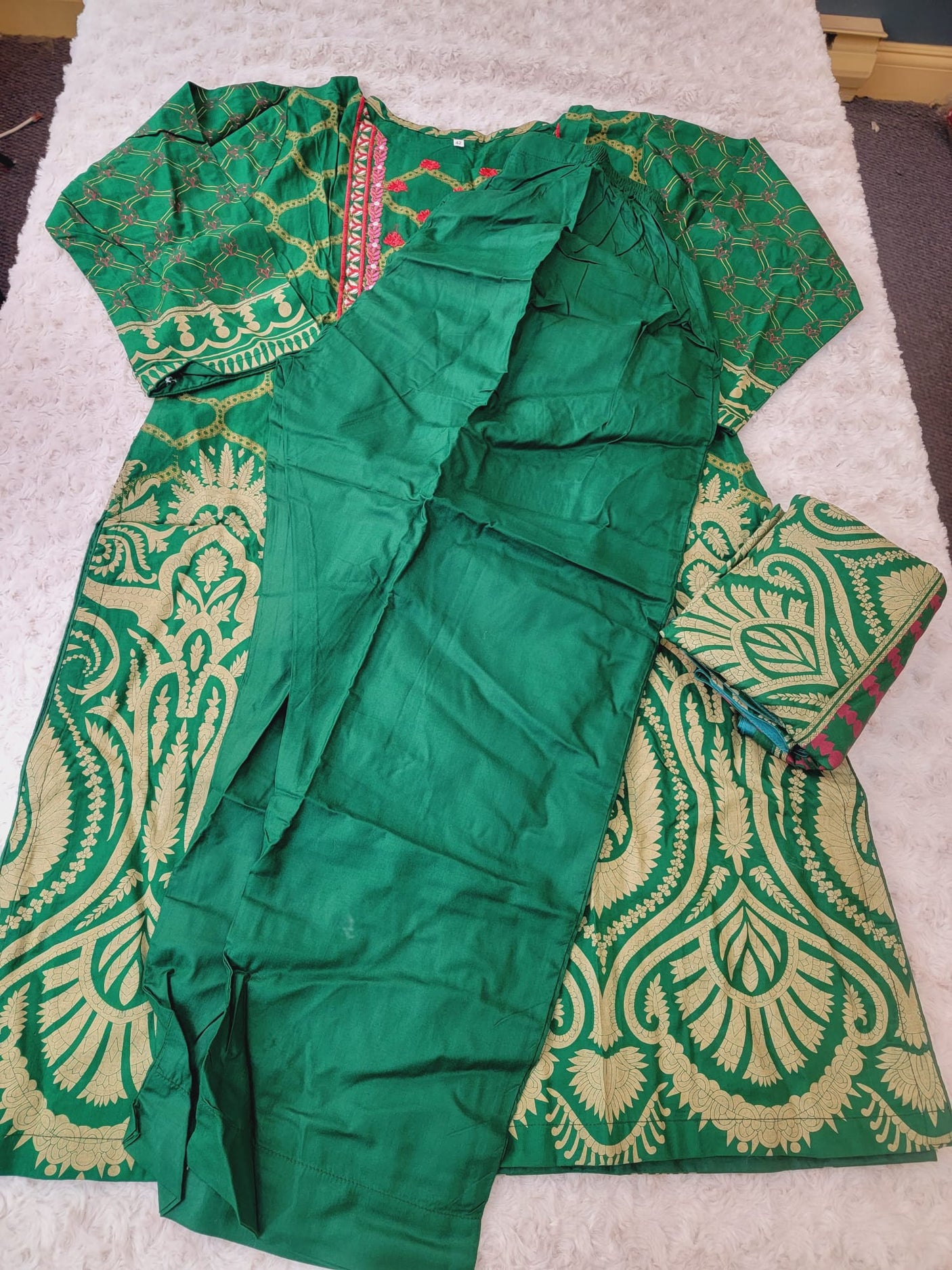 Pakistani linen Embroidered Salwar kameez Ready To Ship