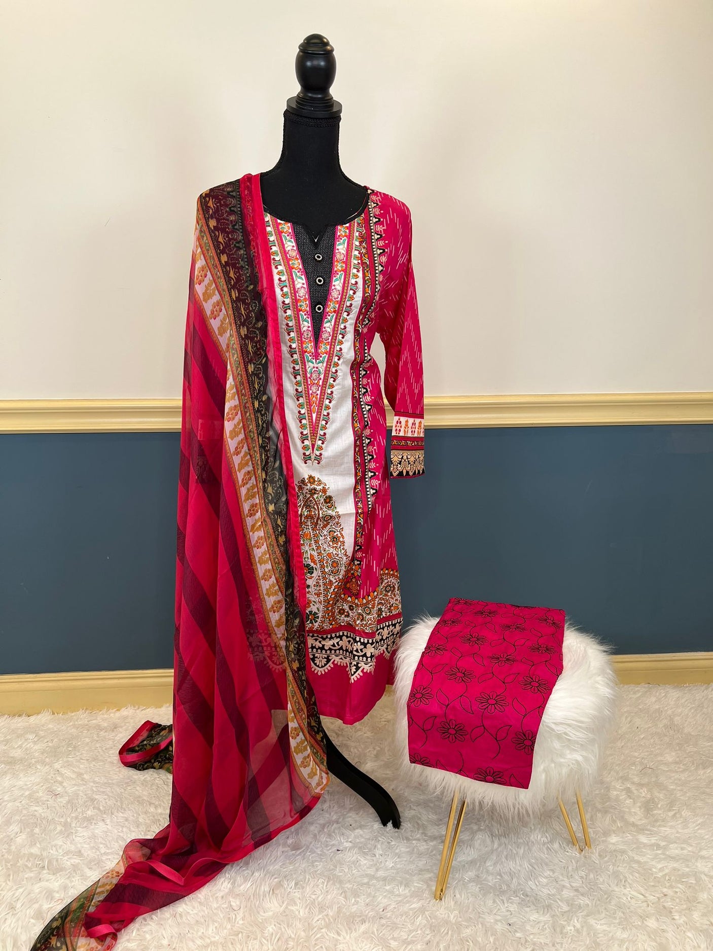 Pakistani Stitched lawn Embroidered Salwar kameez ready to ship