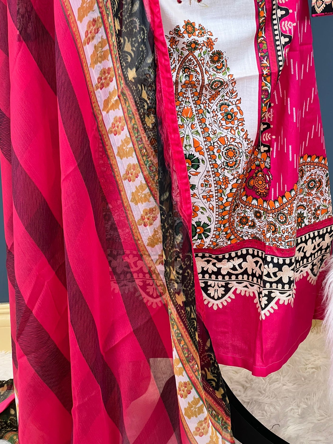 Pakistani Stitched lawn Embroidered Salwar kameez ready to ship