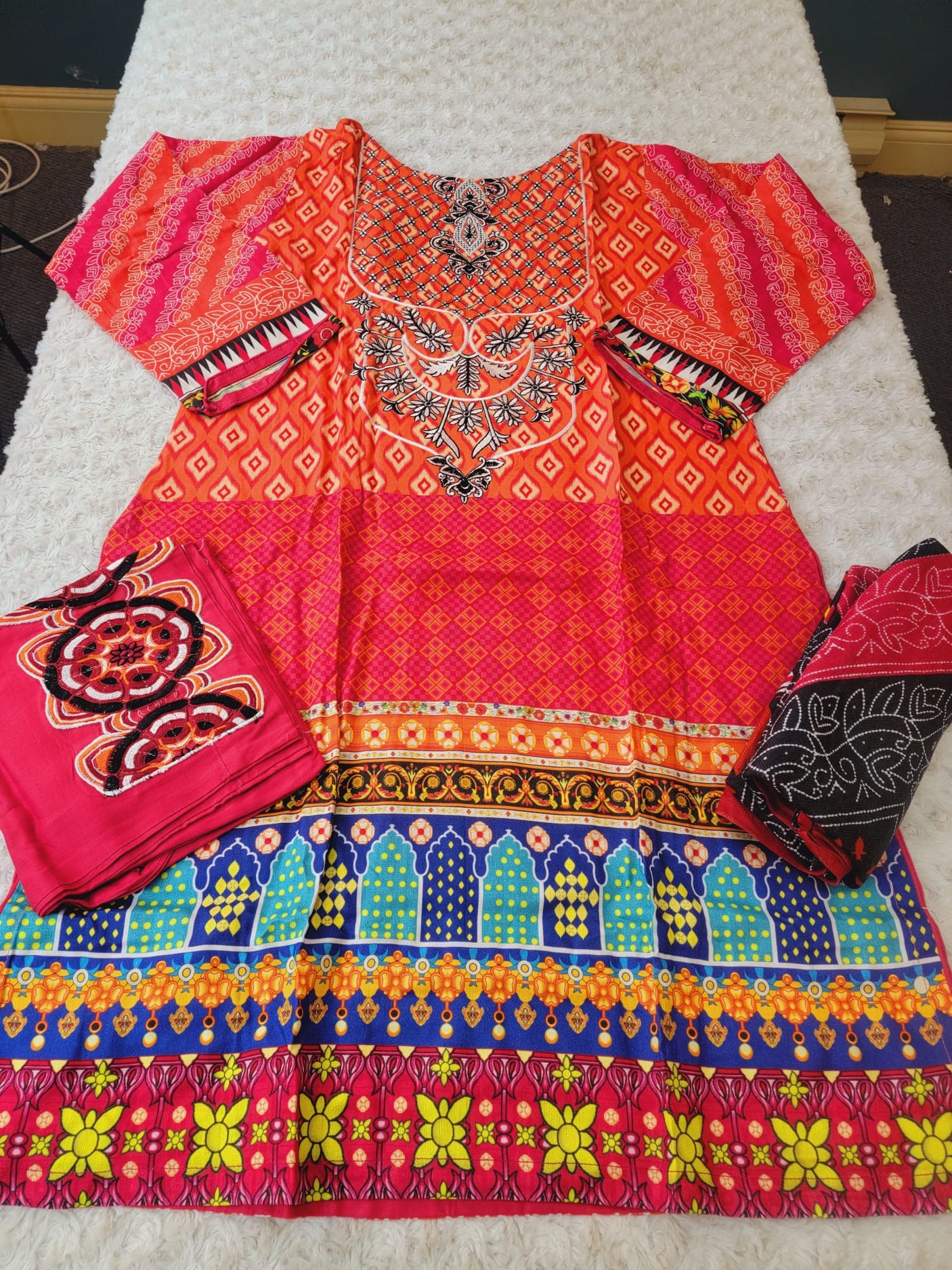 Pakistani linen Embroidered Salwar kameez Ready To Ship