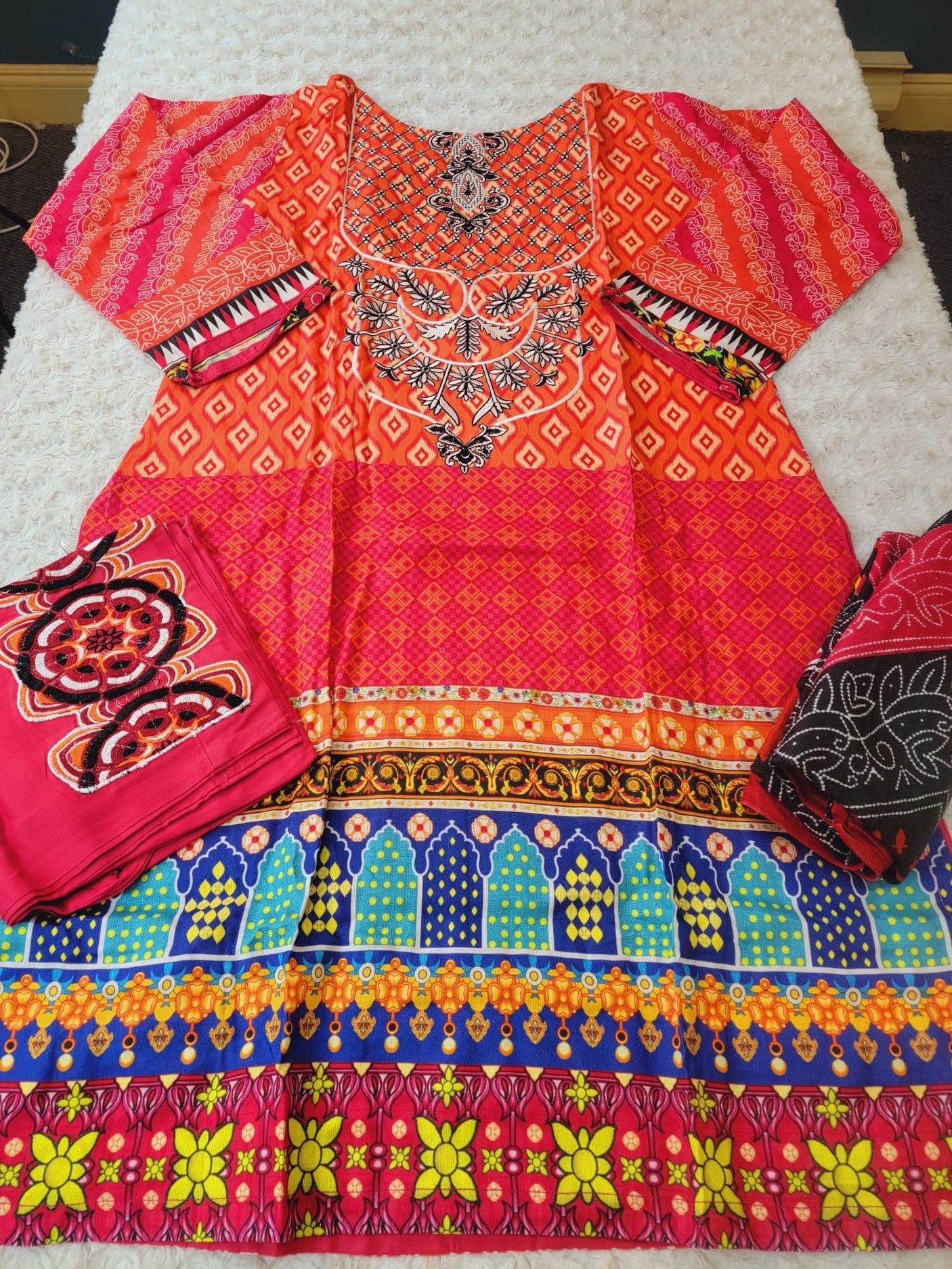 Pakistani linen Embroidered Salwar kameez Ready To Ship