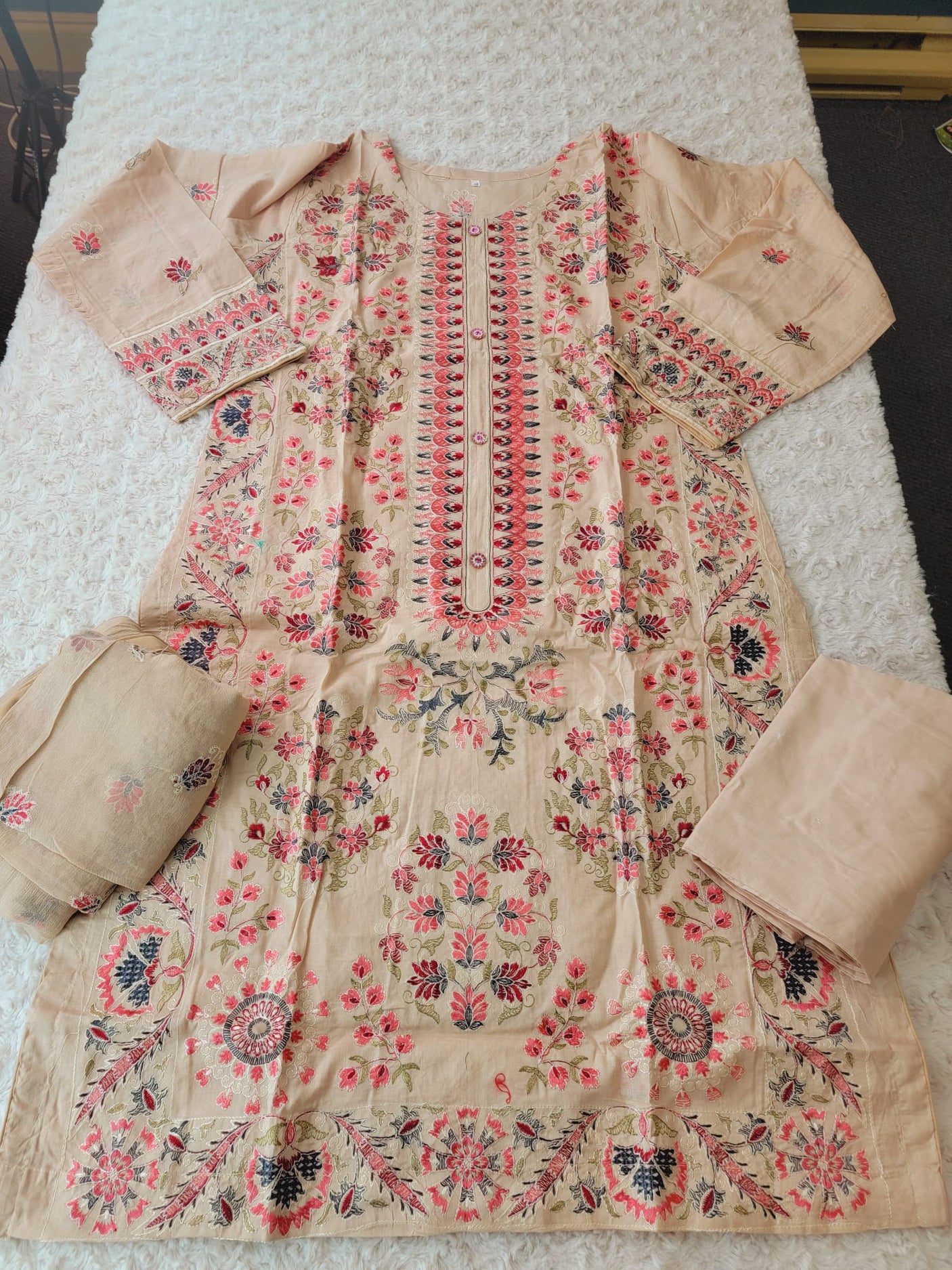 Pakistani Stitched Embroidery luxury  lawn Dresses Ready To Ship