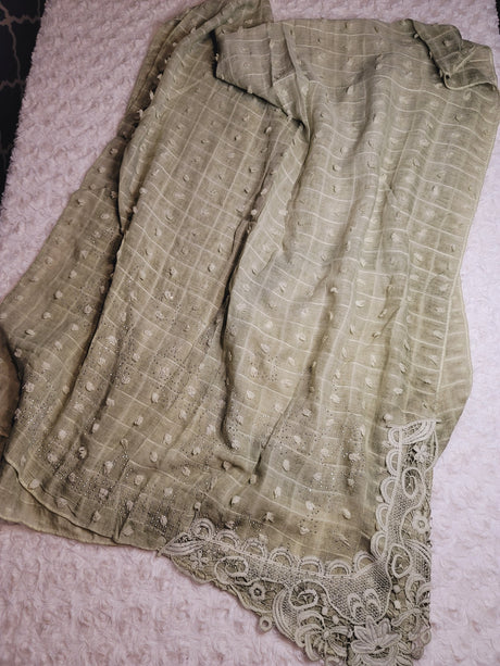 Super soft party hijab.