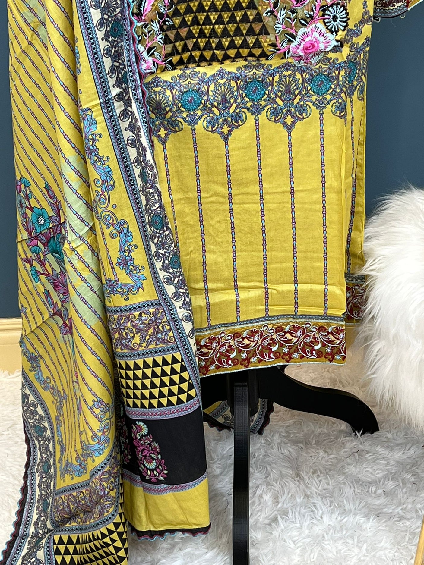 Pakistani Stitched lawn Embroidered Salwar kameez ready to ship