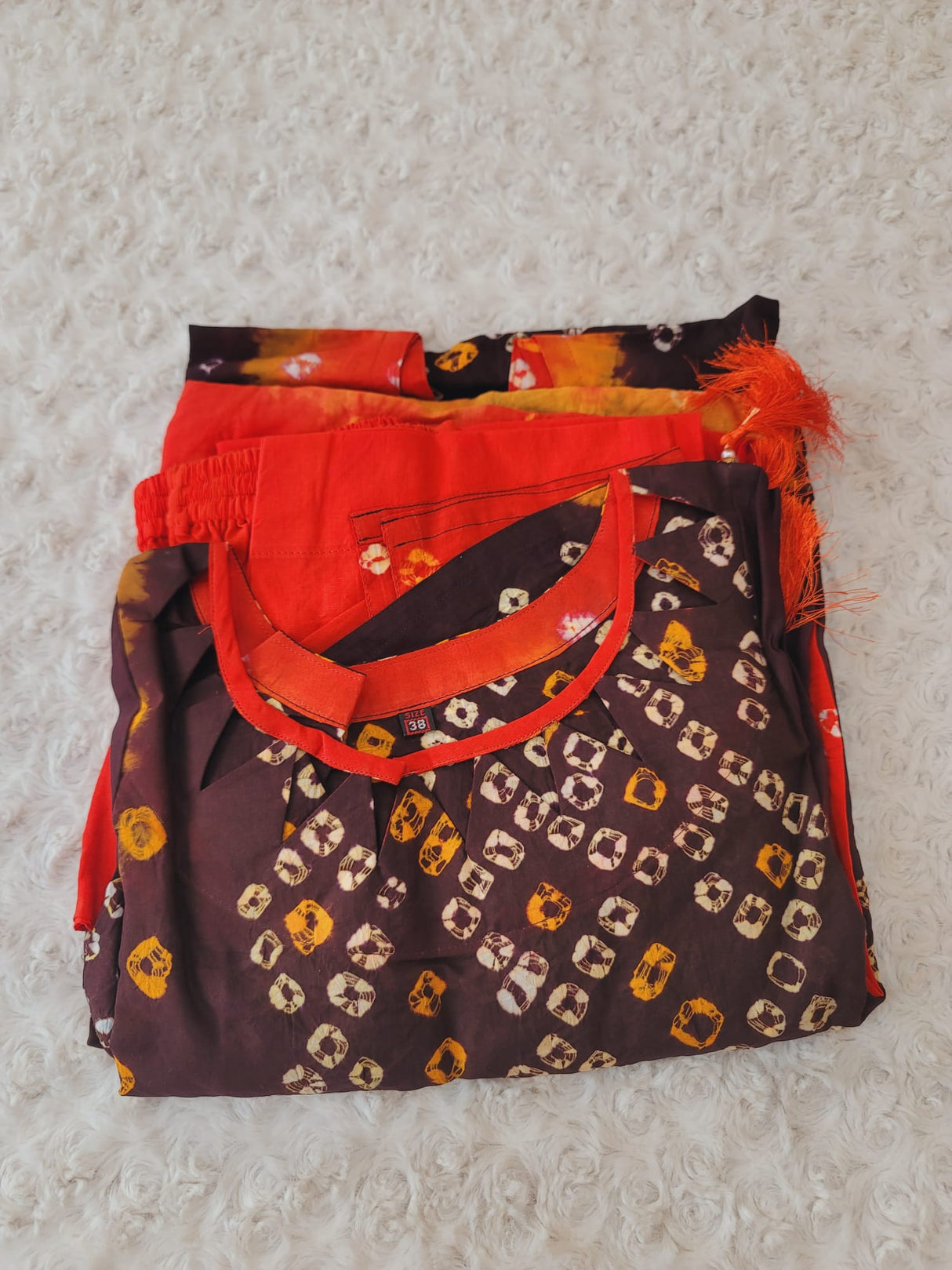 Bangladeshi batik salwer kamiz