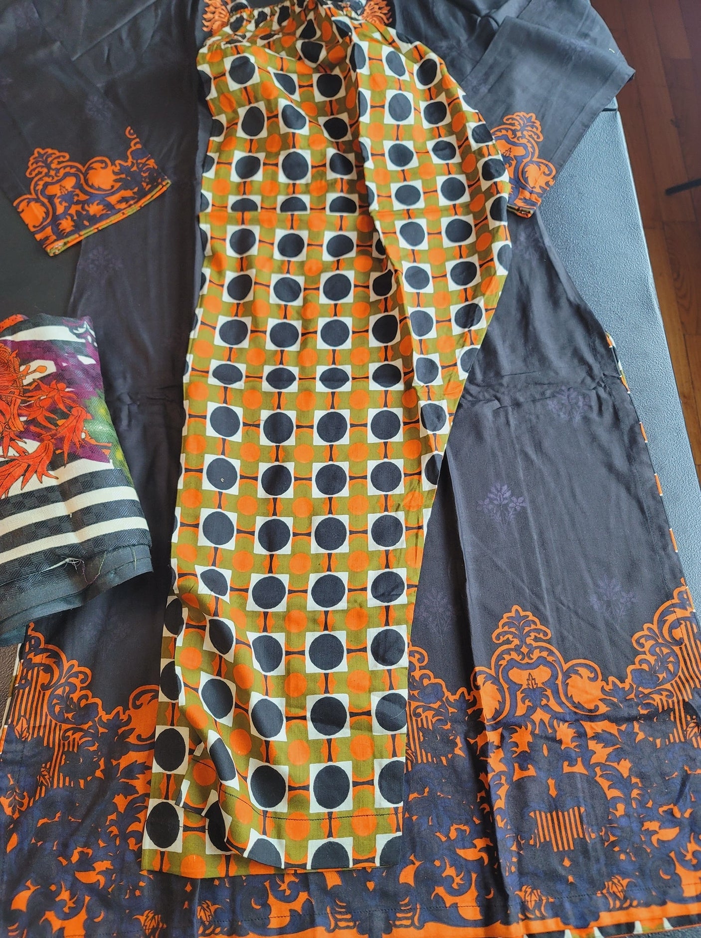 Pakistani Linen Embroidered Salwar kameez Ready To Ship