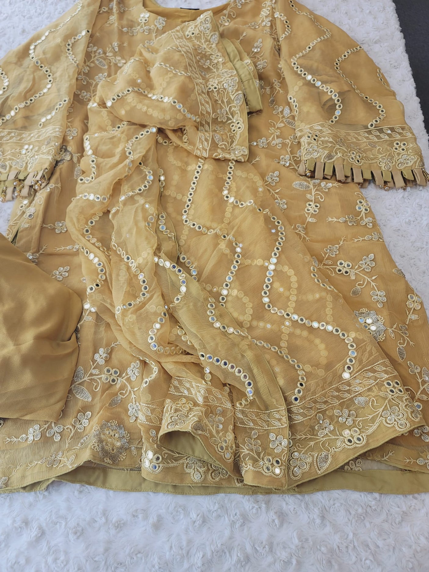 Pakistani Orginal Butique Collection 2021 -100% Original Guaranteed