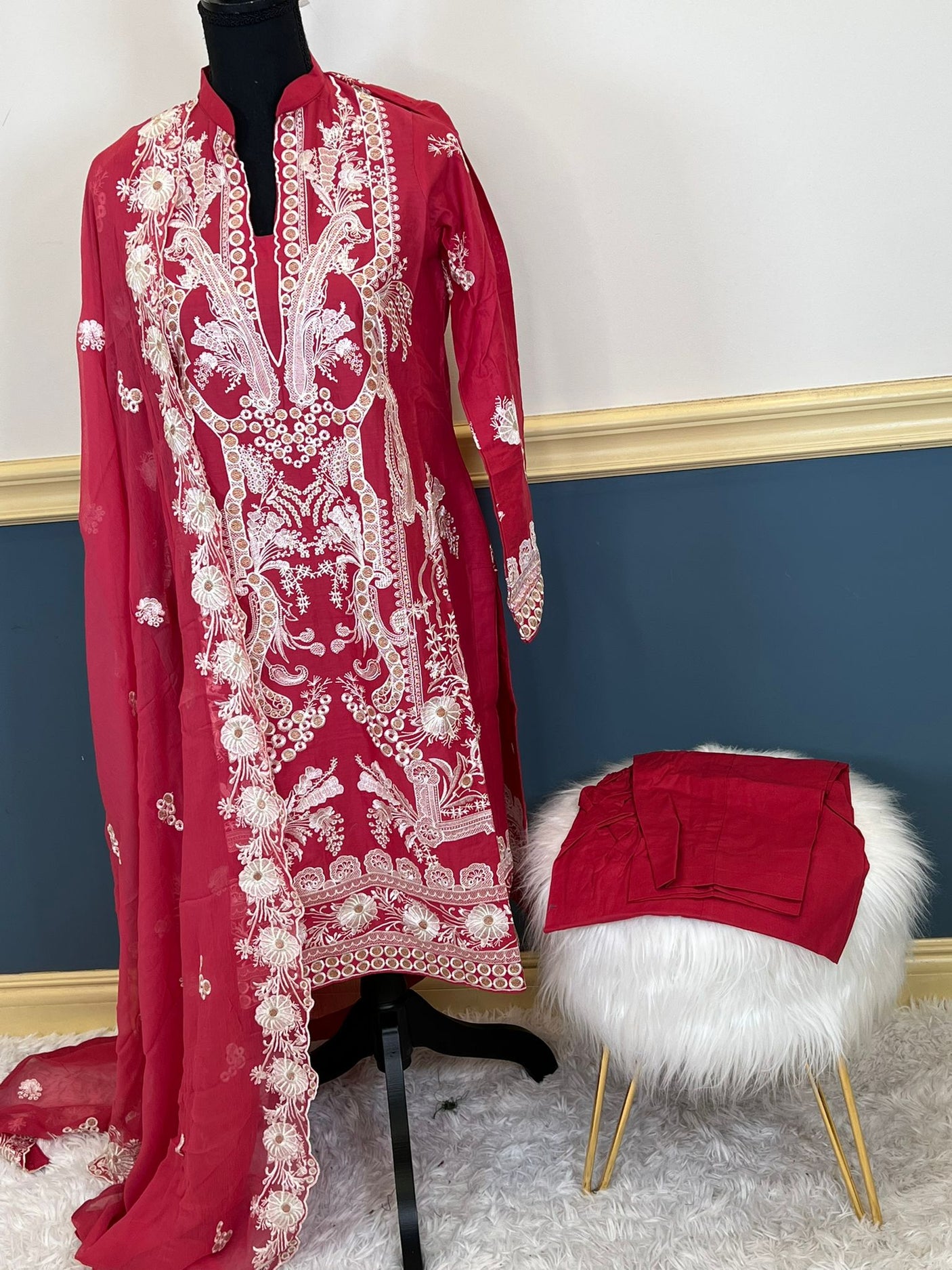 Pakistani Stitched Luxury Embroidered lawn Salwar kameez ready to ship